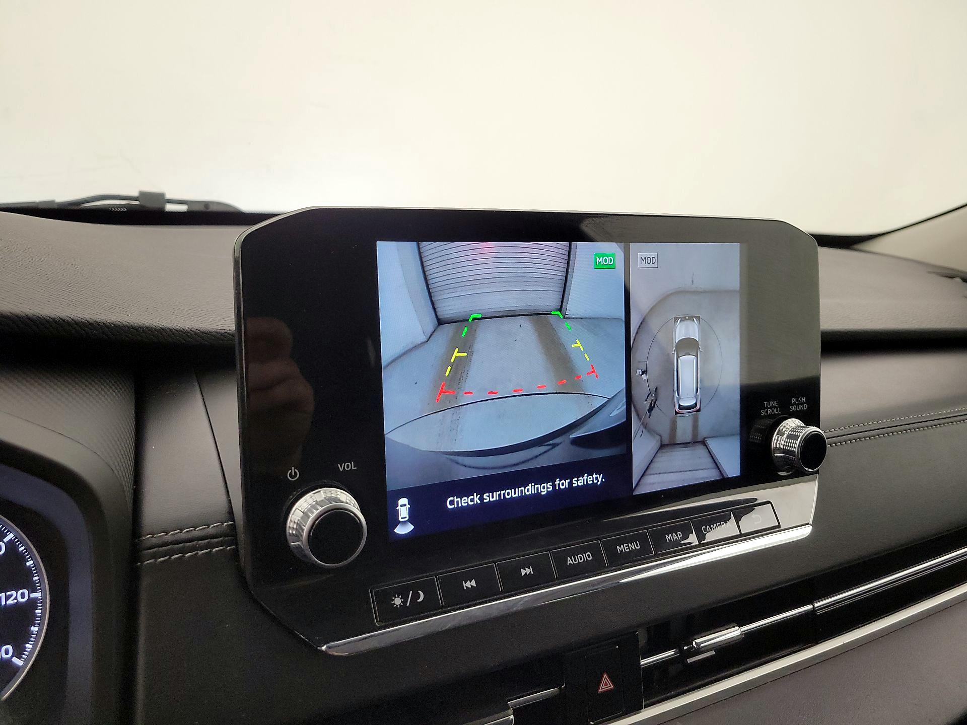 Thumbnail: 2022 Mitsubishi Outlander - 15