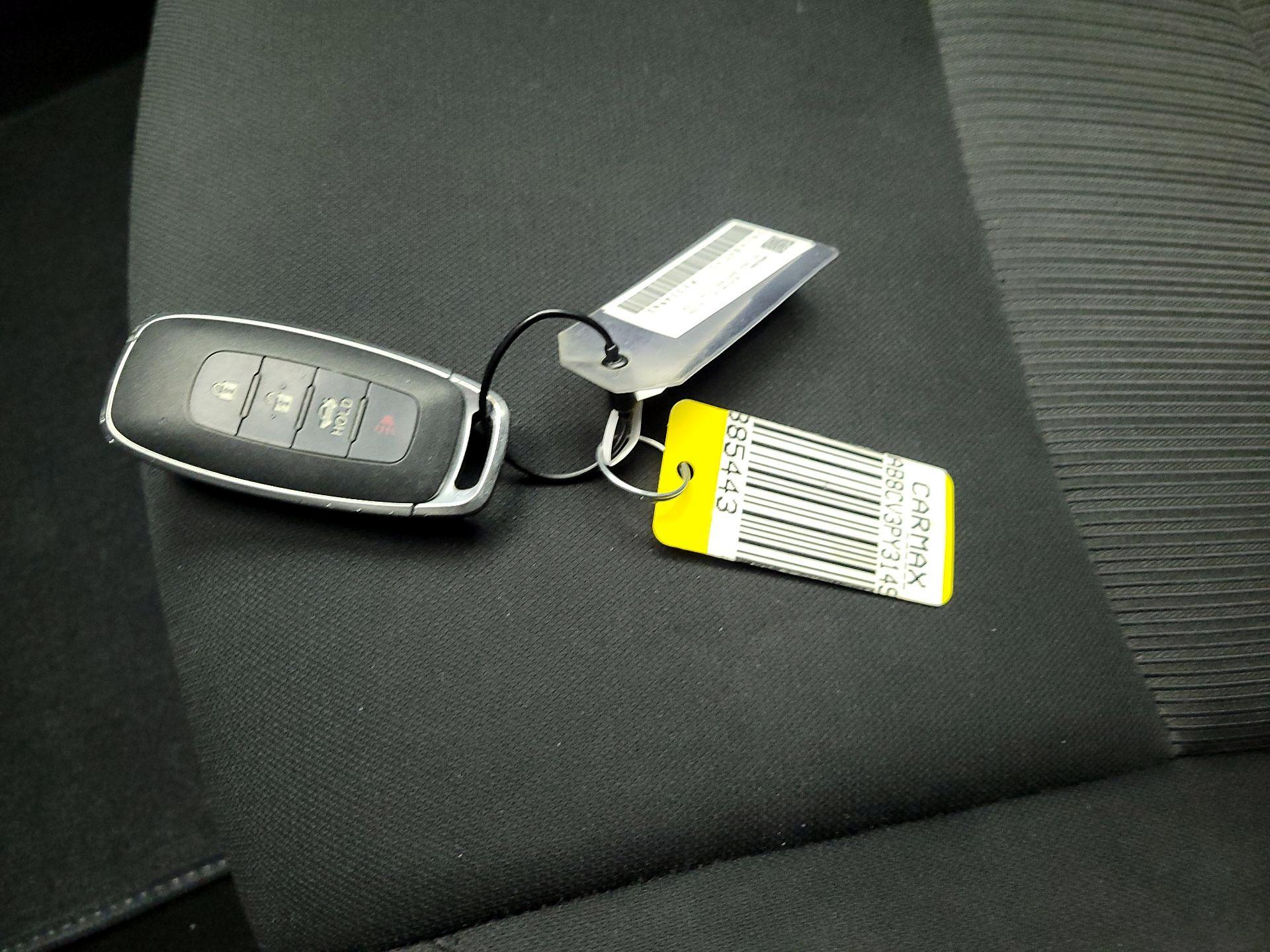 Thumbnail: 2023 Nissan Sentra - 18