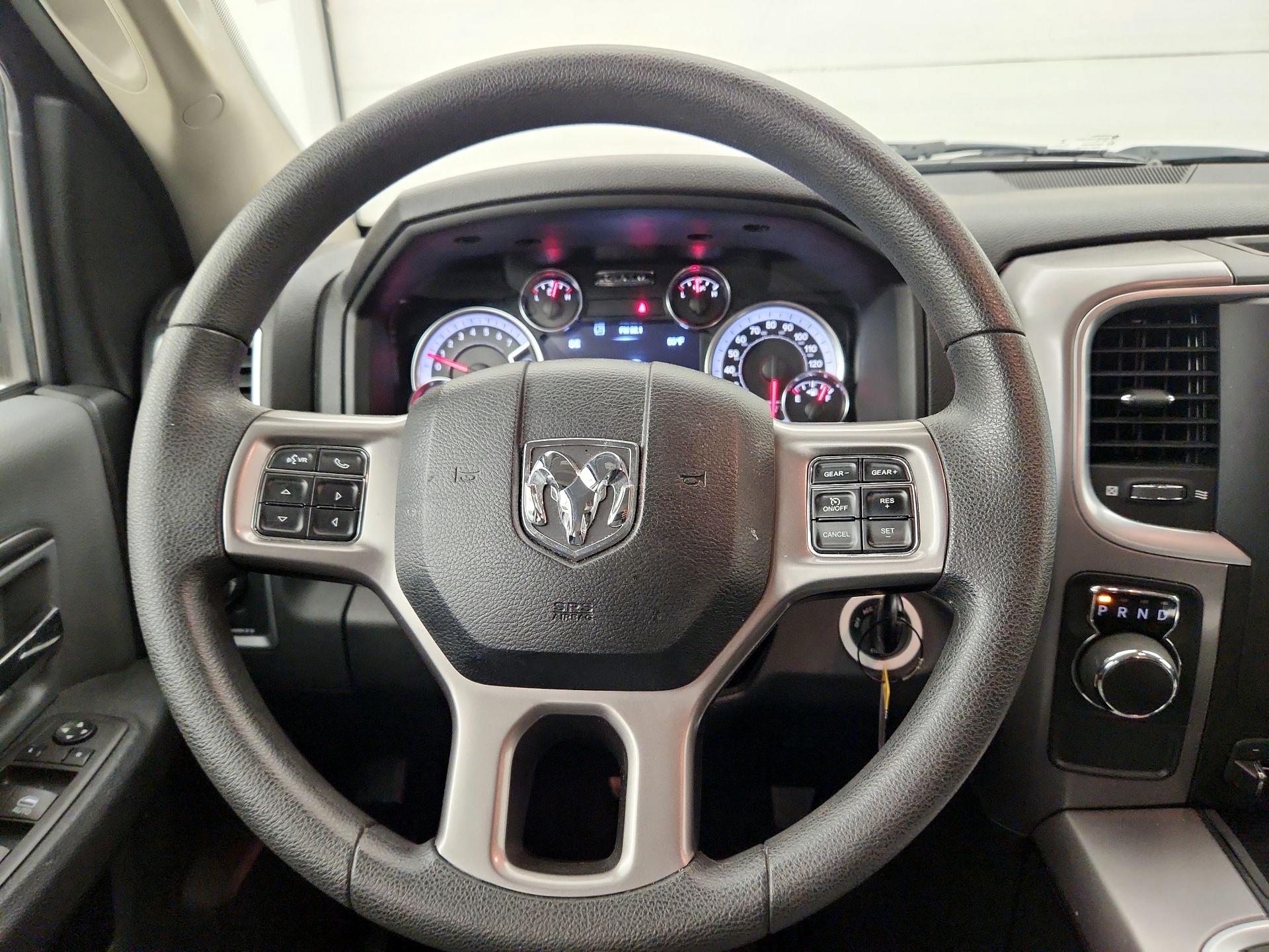 Thumbnail: 2023 RAM 1500 Classic - 10