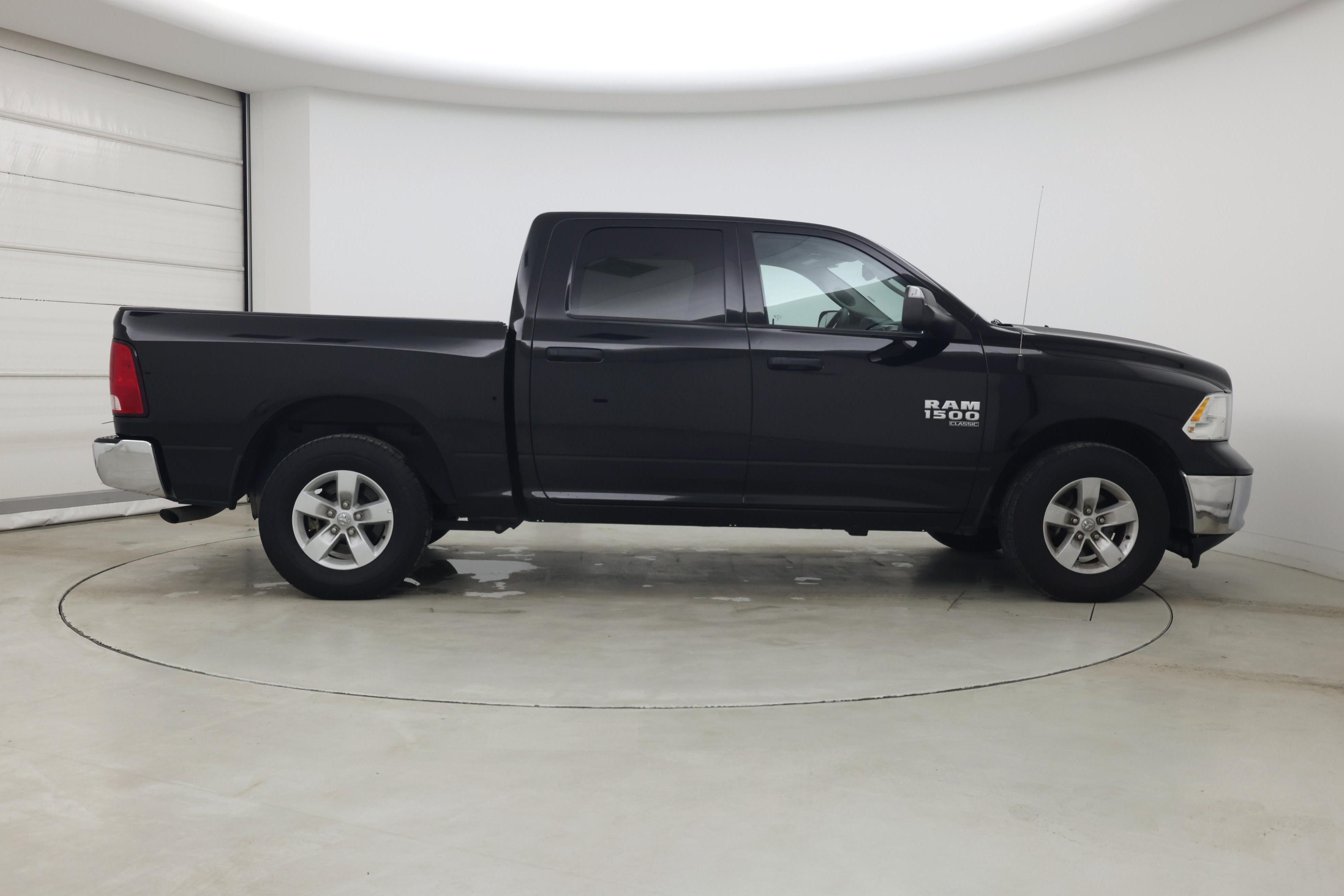 Thumbnail: 2023 RAM 1500 Classic - 7