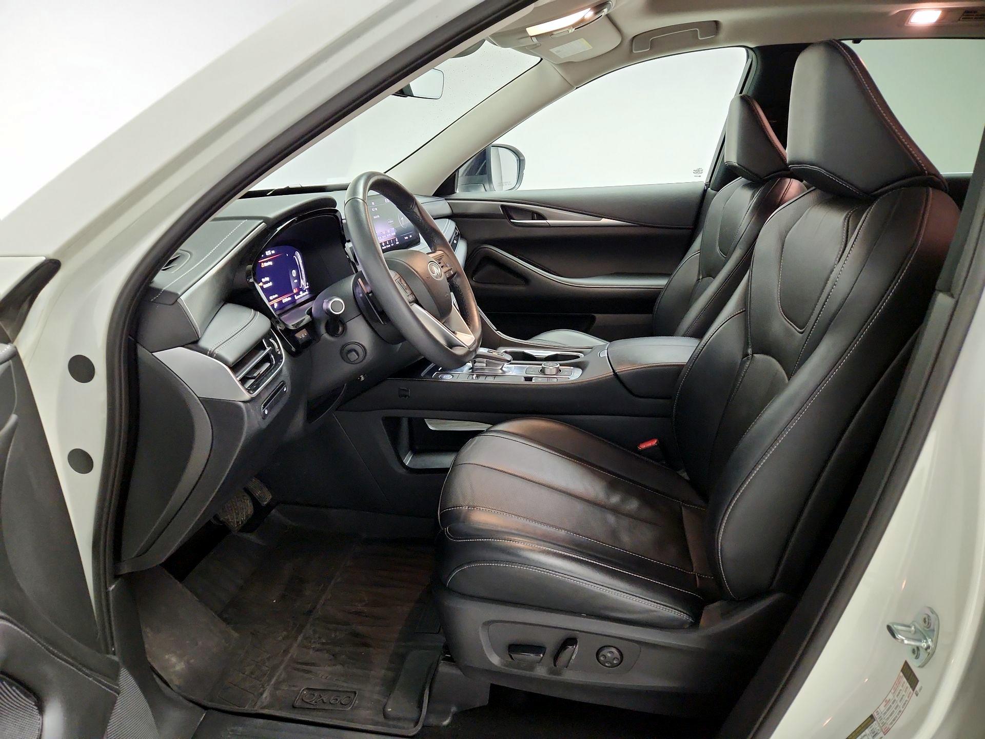 Thumbnail: 2023 INFINITI QX60 - 11