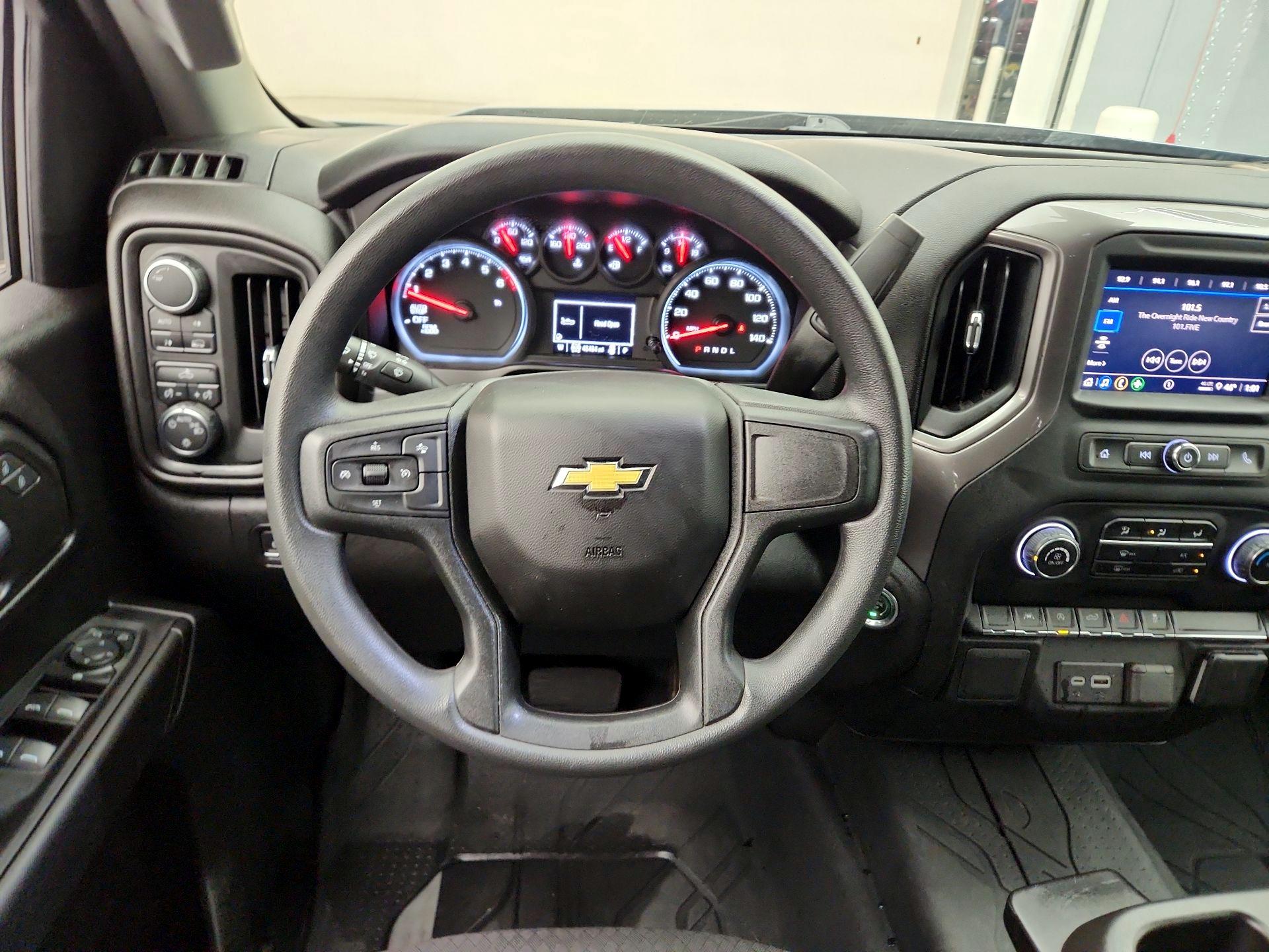 Thumbnail: 2023 Chevrolet Silverado 1500 - 10