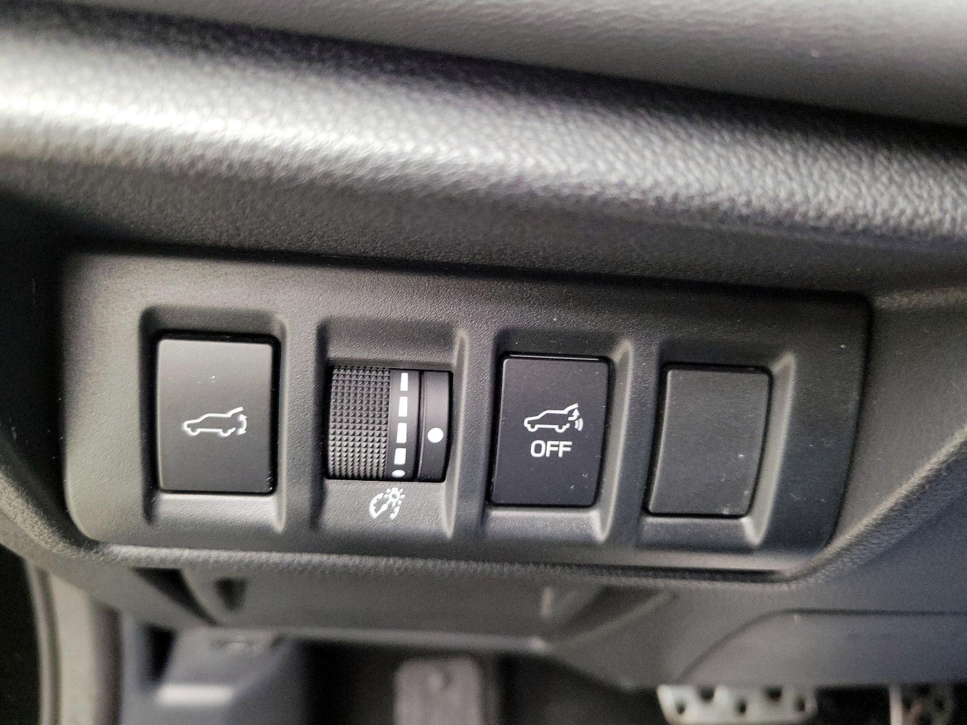 Thumbnail: 2022 Subaru Outback - 13