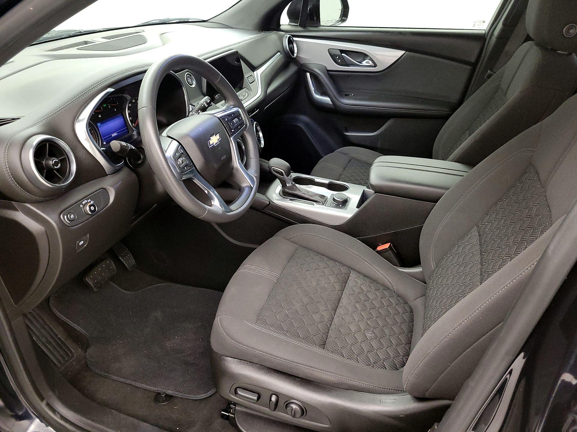 Thumbnail: 2021 Chevrolet Blazer - 11