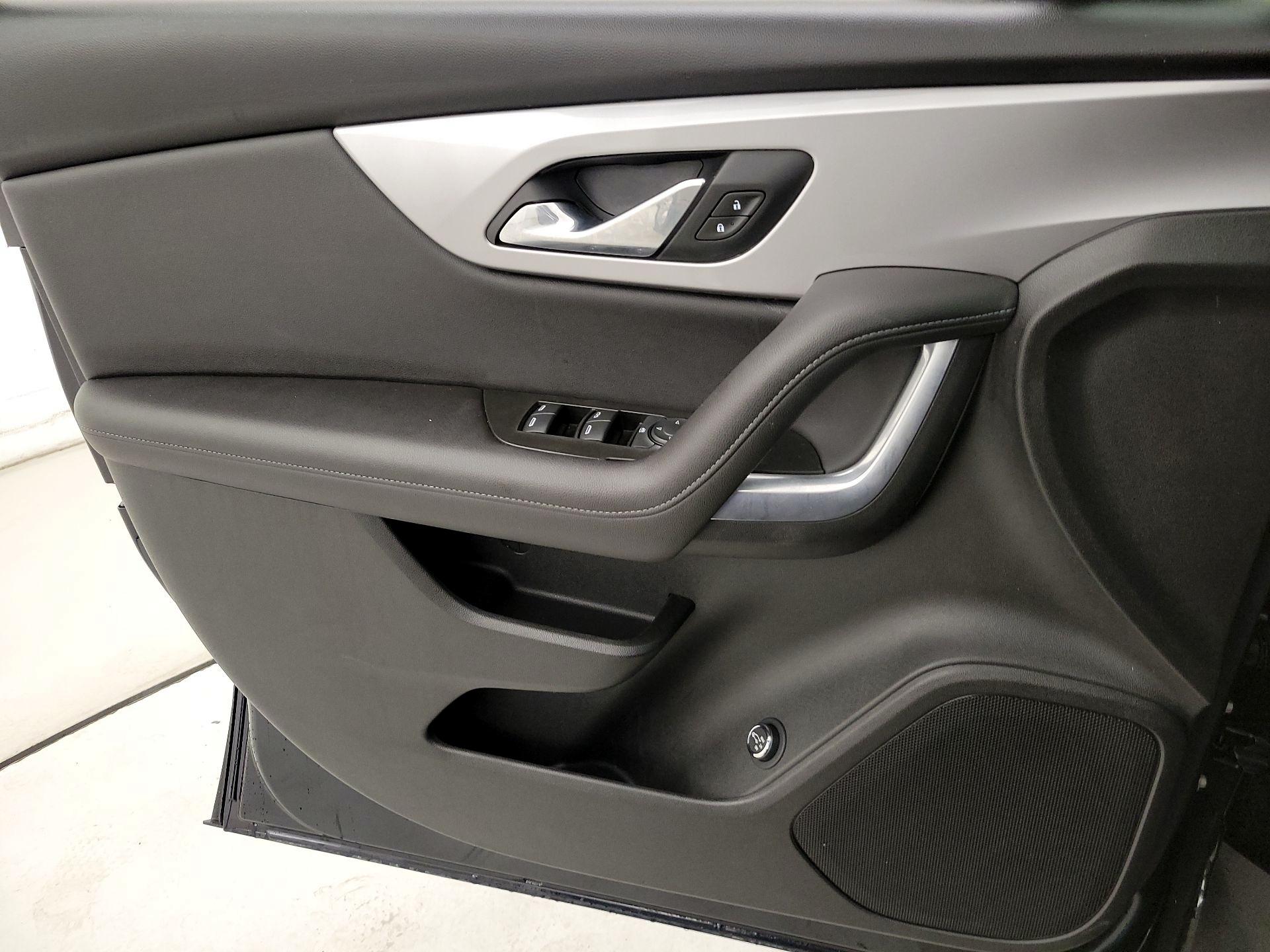 Thumbnail: 2021 Chevrolet Blazer - 12