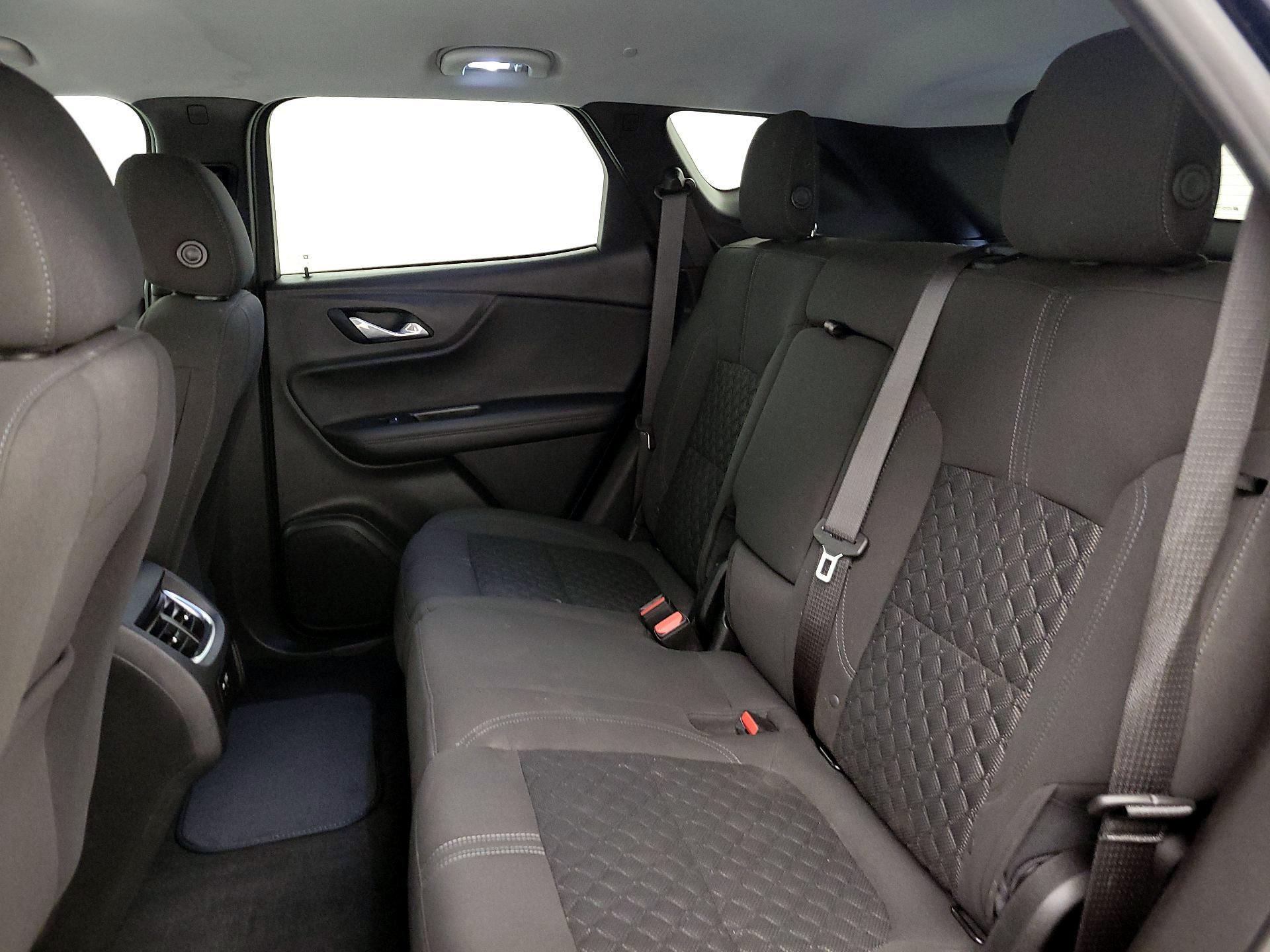 Thumbnail: 2021 Chevrolet Blazer - 19