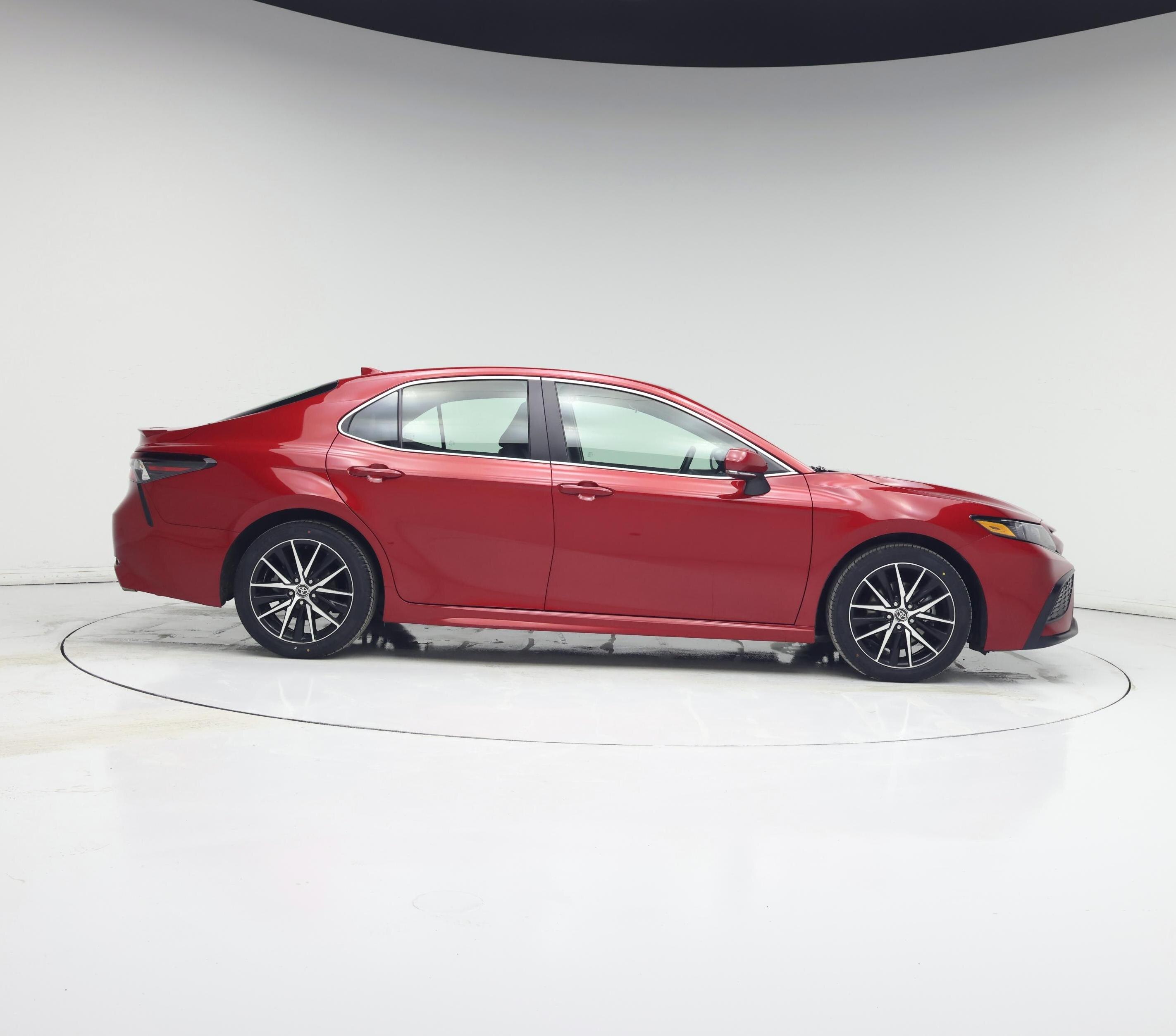 Thumbnail: 2023 Toyota Camry - 7