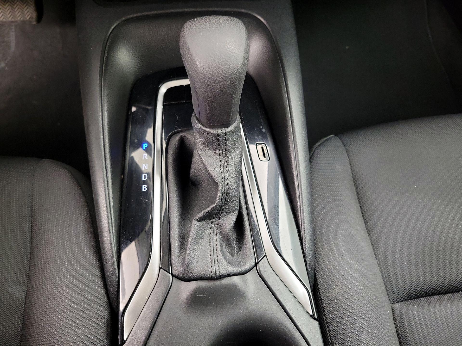 Thumbnail: 2023 Toyota Corolla - 17