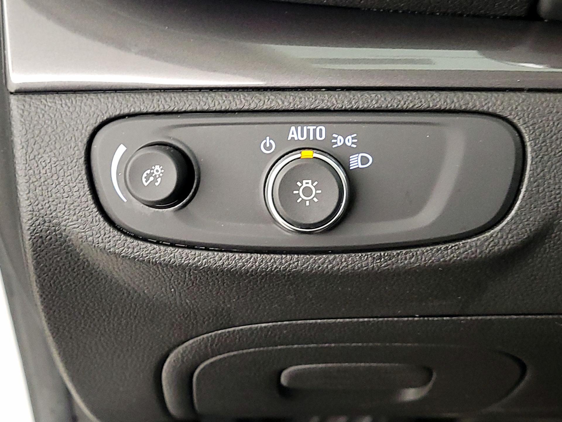 Thumbnail: 2020 Buick Encore - 13