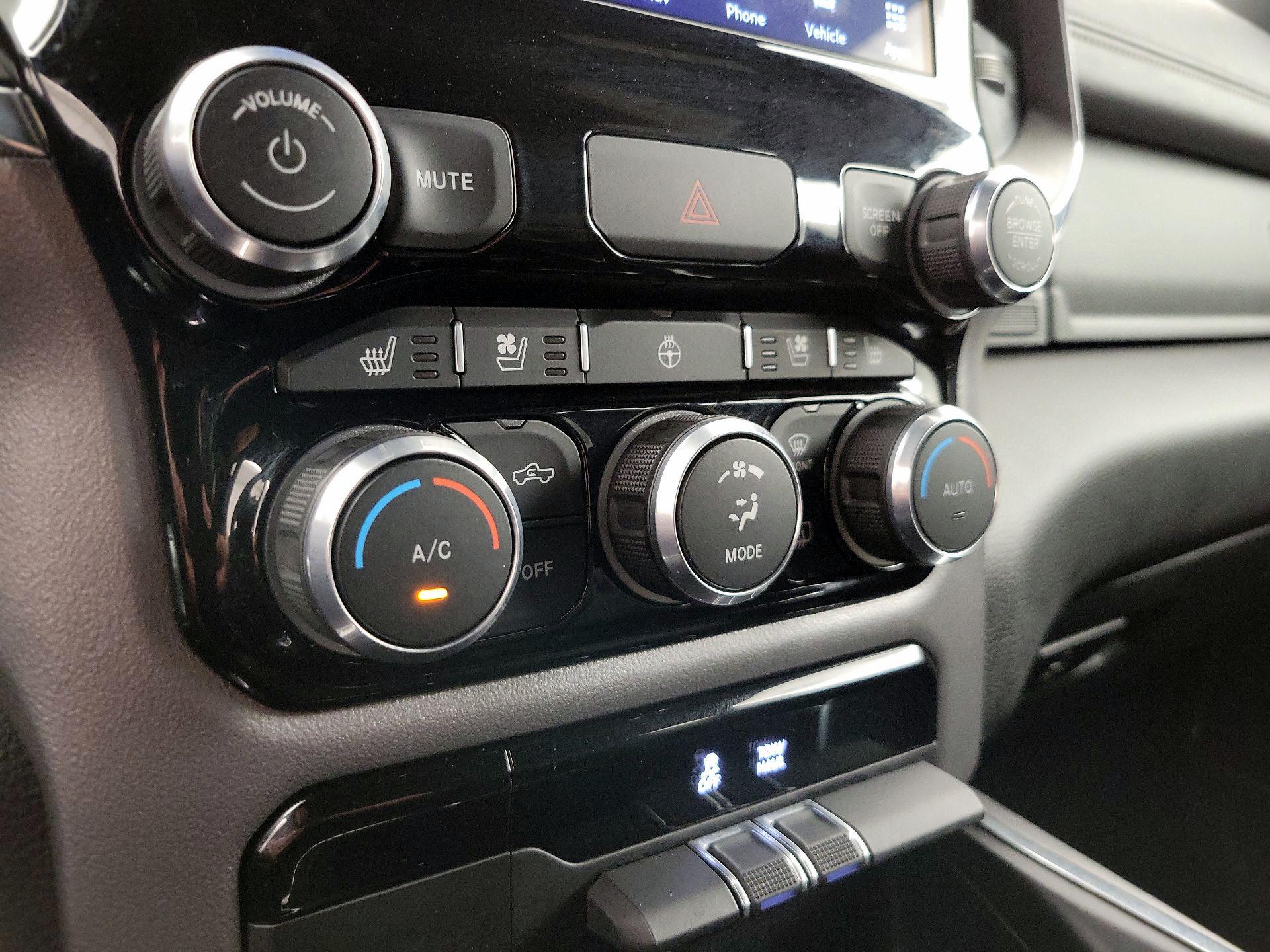 Thumbnail: 2024 RAM 1500 - 17