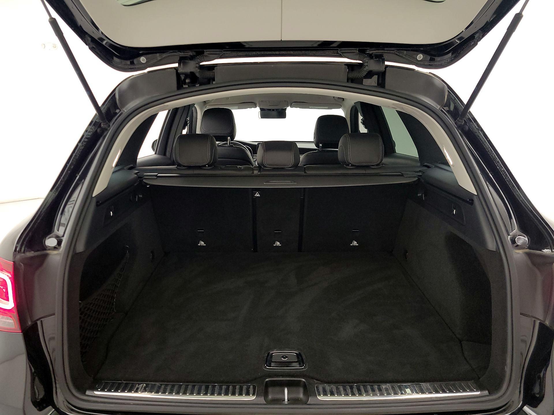 Thumbnail: 2022 Mercedes-Benz GLC - 20