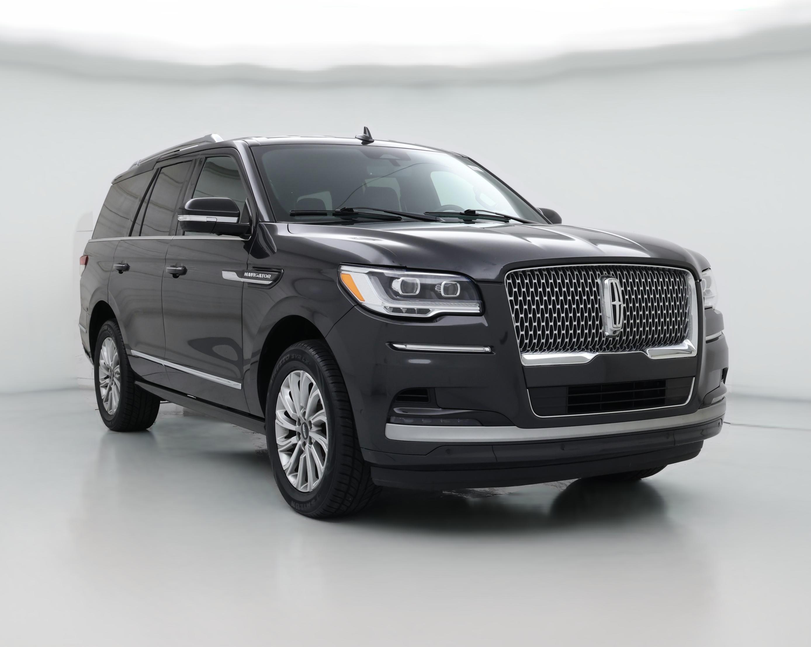 Thumbnail: 2023 Lincoln Navigator - 1