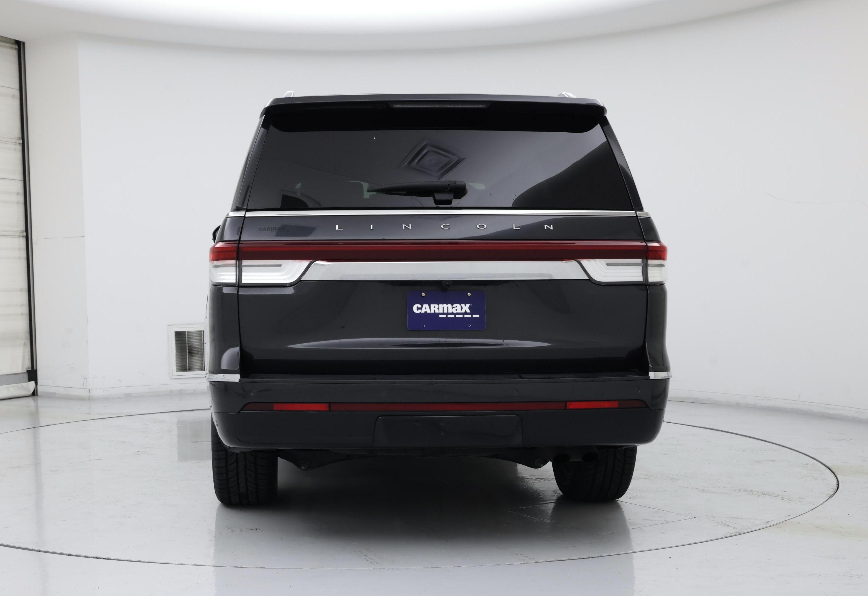 Thumbnail: 2023 Lincoln Navigator - 6