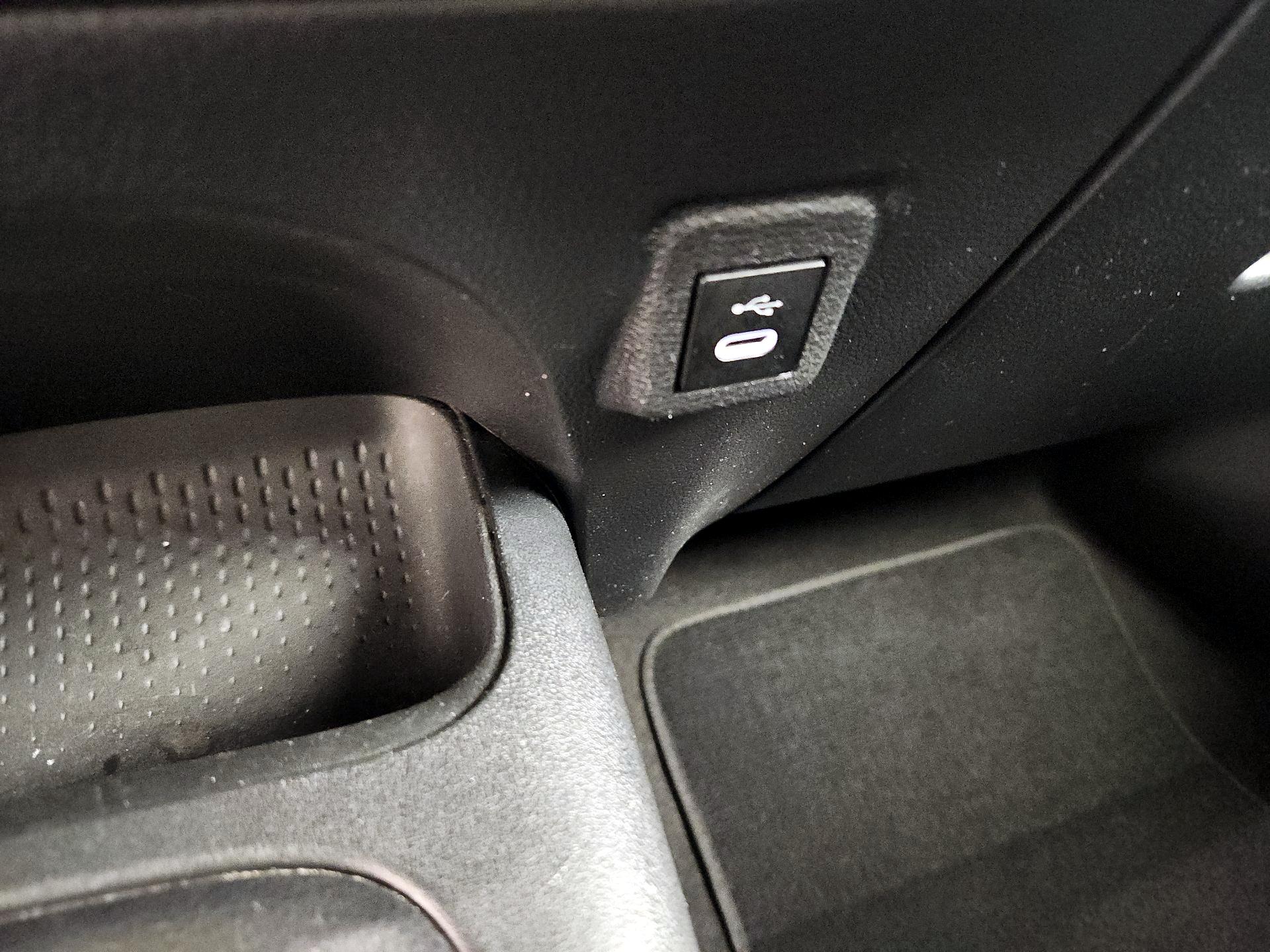 Thumbnail: 2023 Toyota Corolla - 18