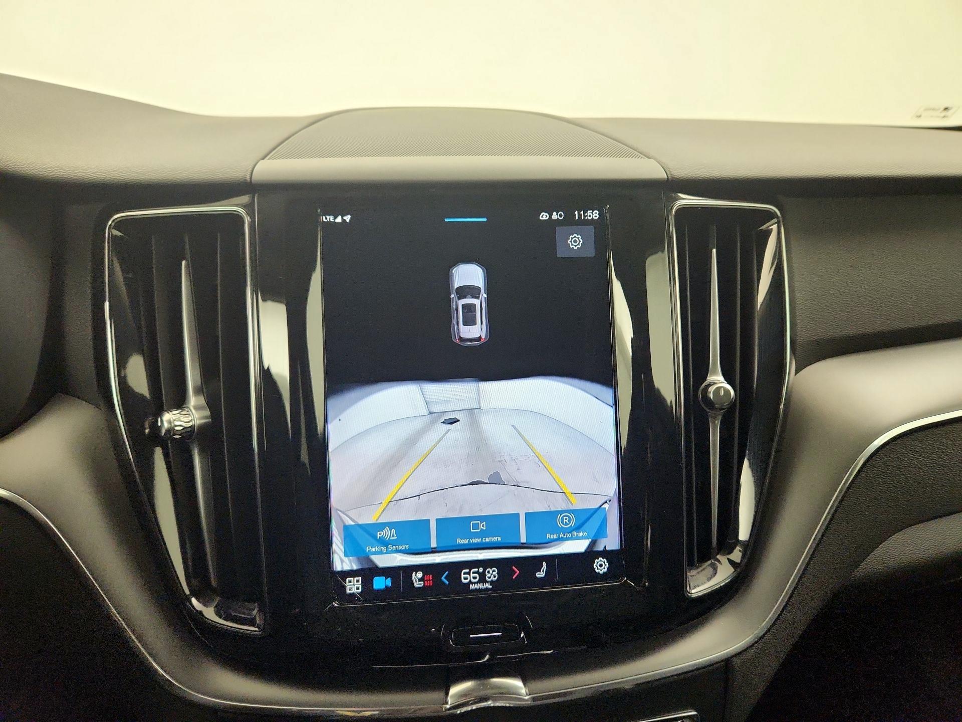 Thumbnail: 2024 Volvo XC60 - 13