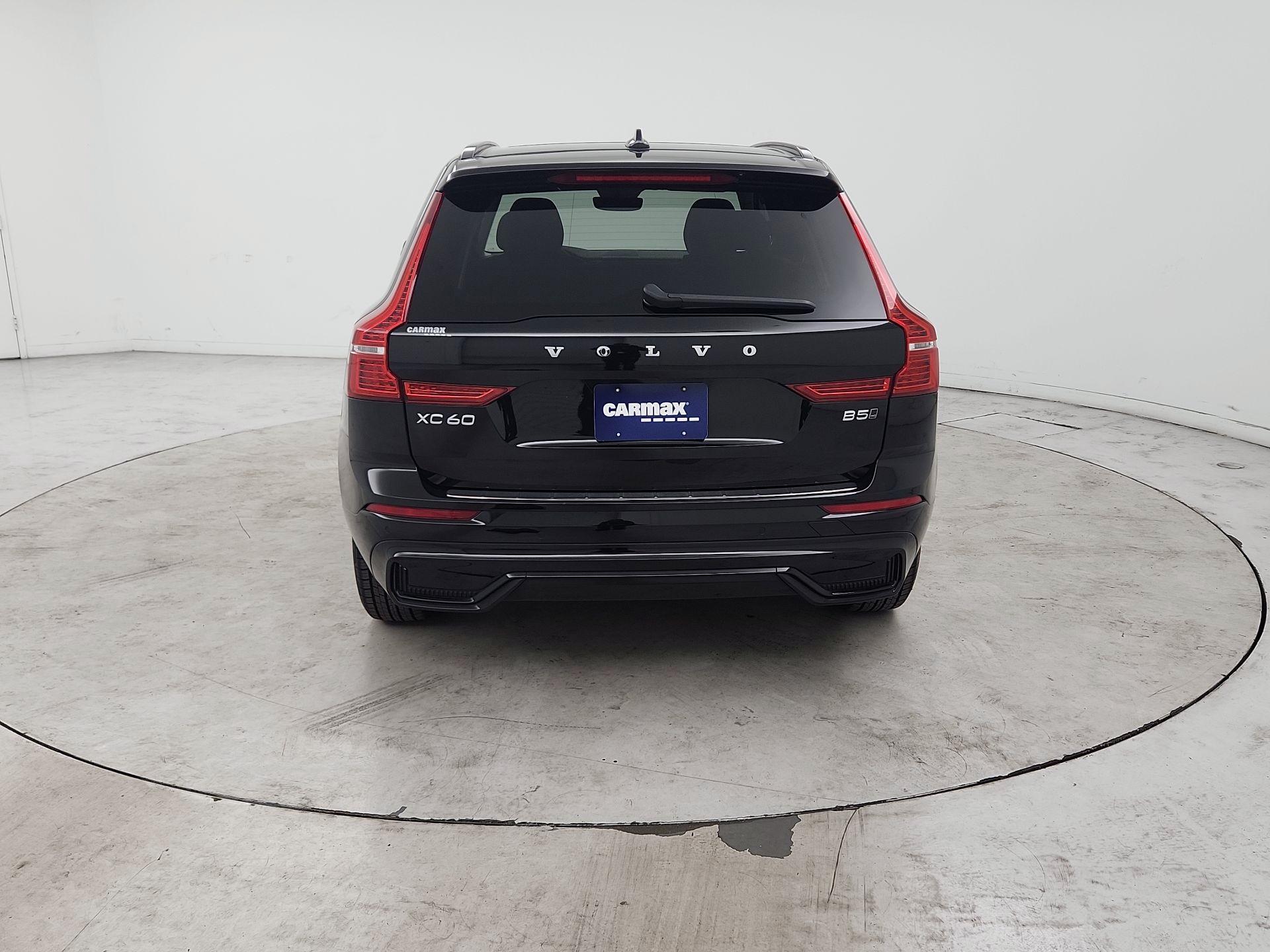 Thumbnail: 2024 Volvo XC60 - 6