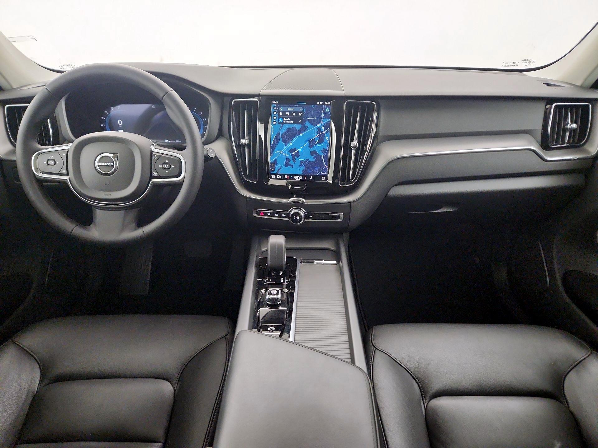 Thumbnail: 2024 Volvo XC60 - 8