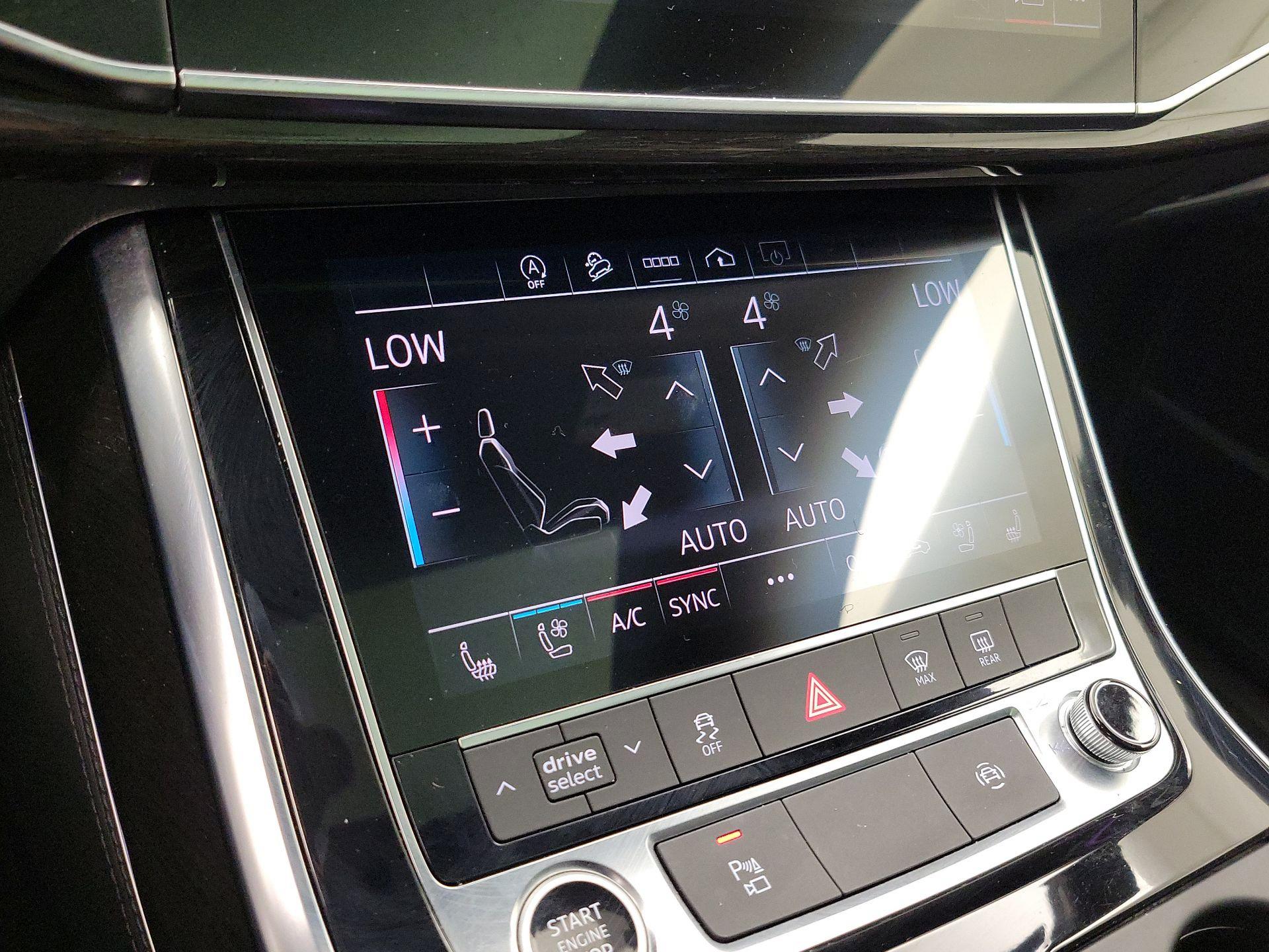 Thumbnail: 2023 Audi Q7 - 17