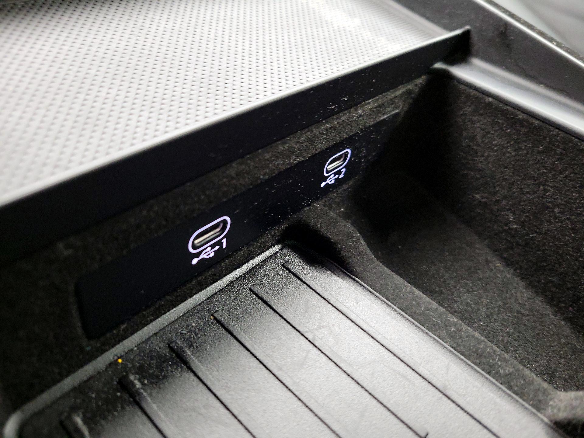 Thumbnail: 2023 Audi Q7 - 19