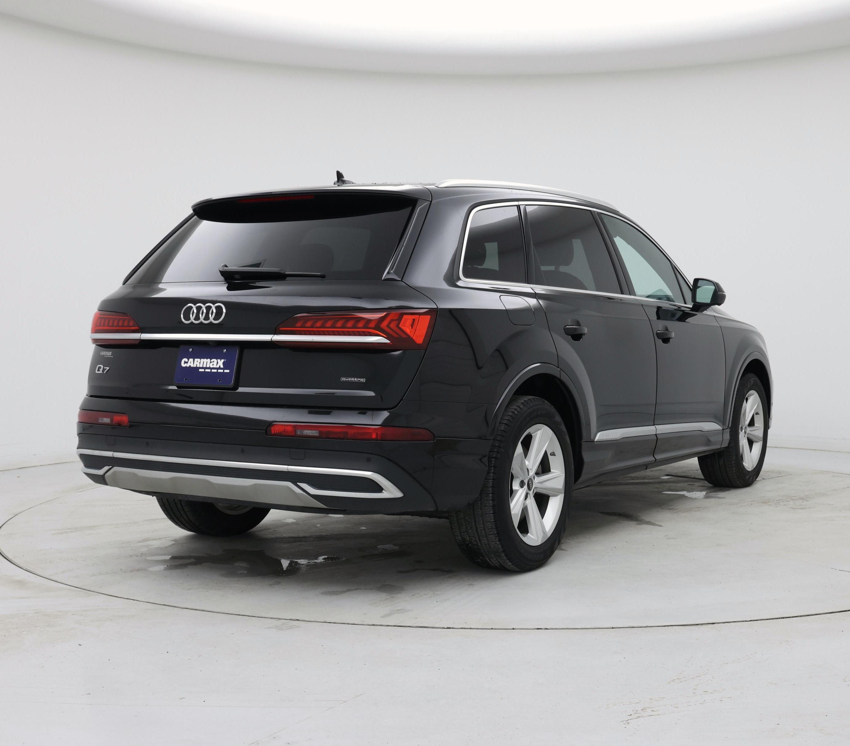 Thumbnail: 2023 Audi Q7 - 8
