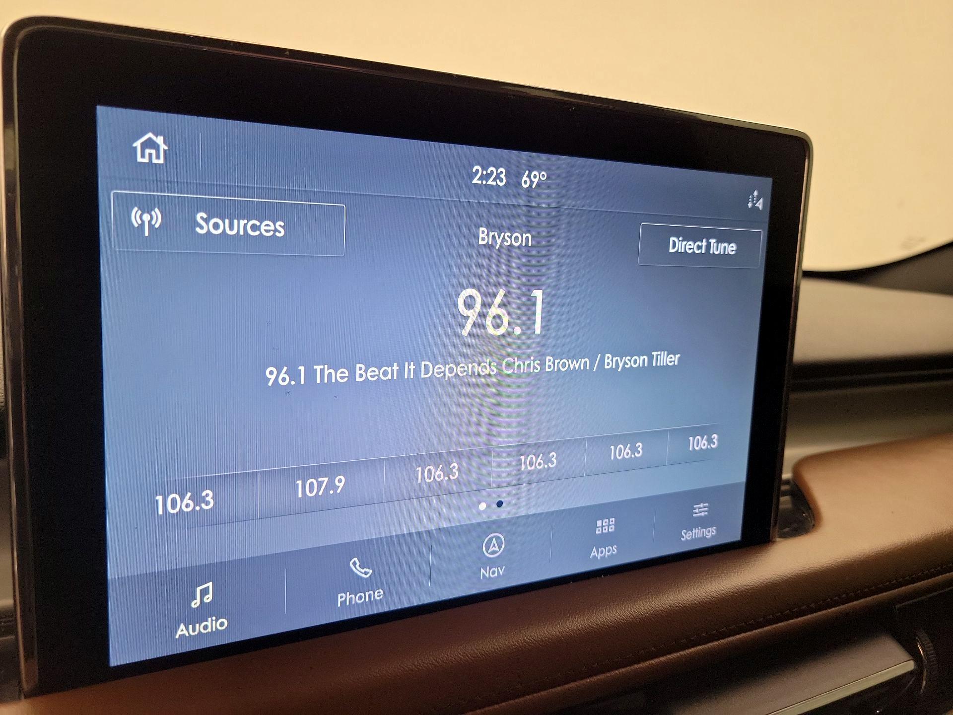 Thumbnail: 2020 Lincoln Aviator - 16