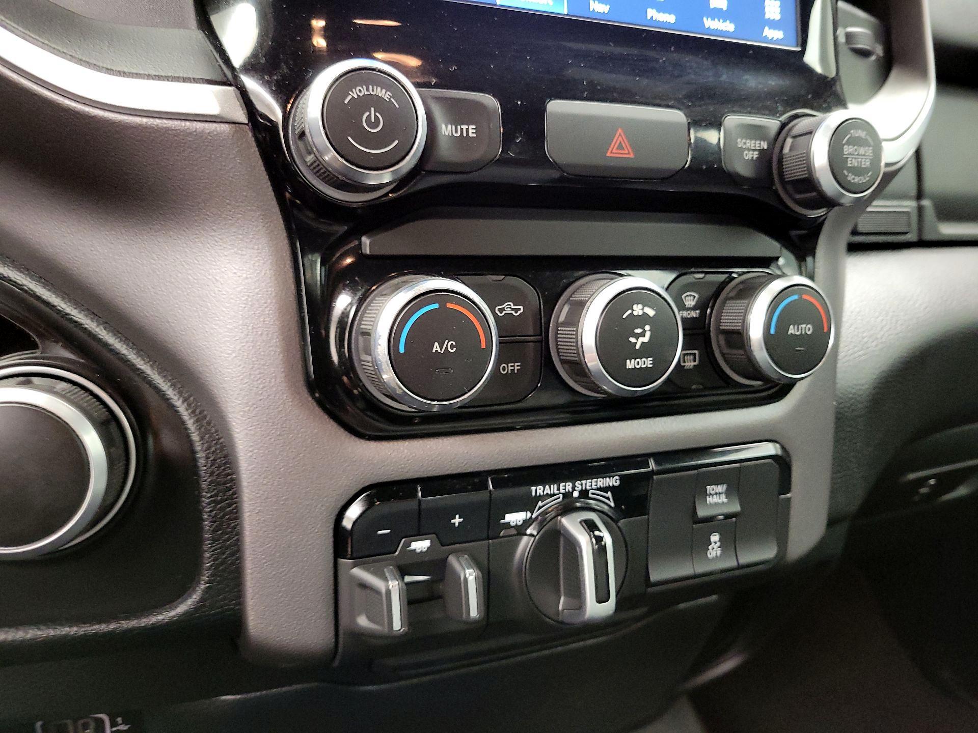 Thumbnail: 2022 RAM 1500 - 17