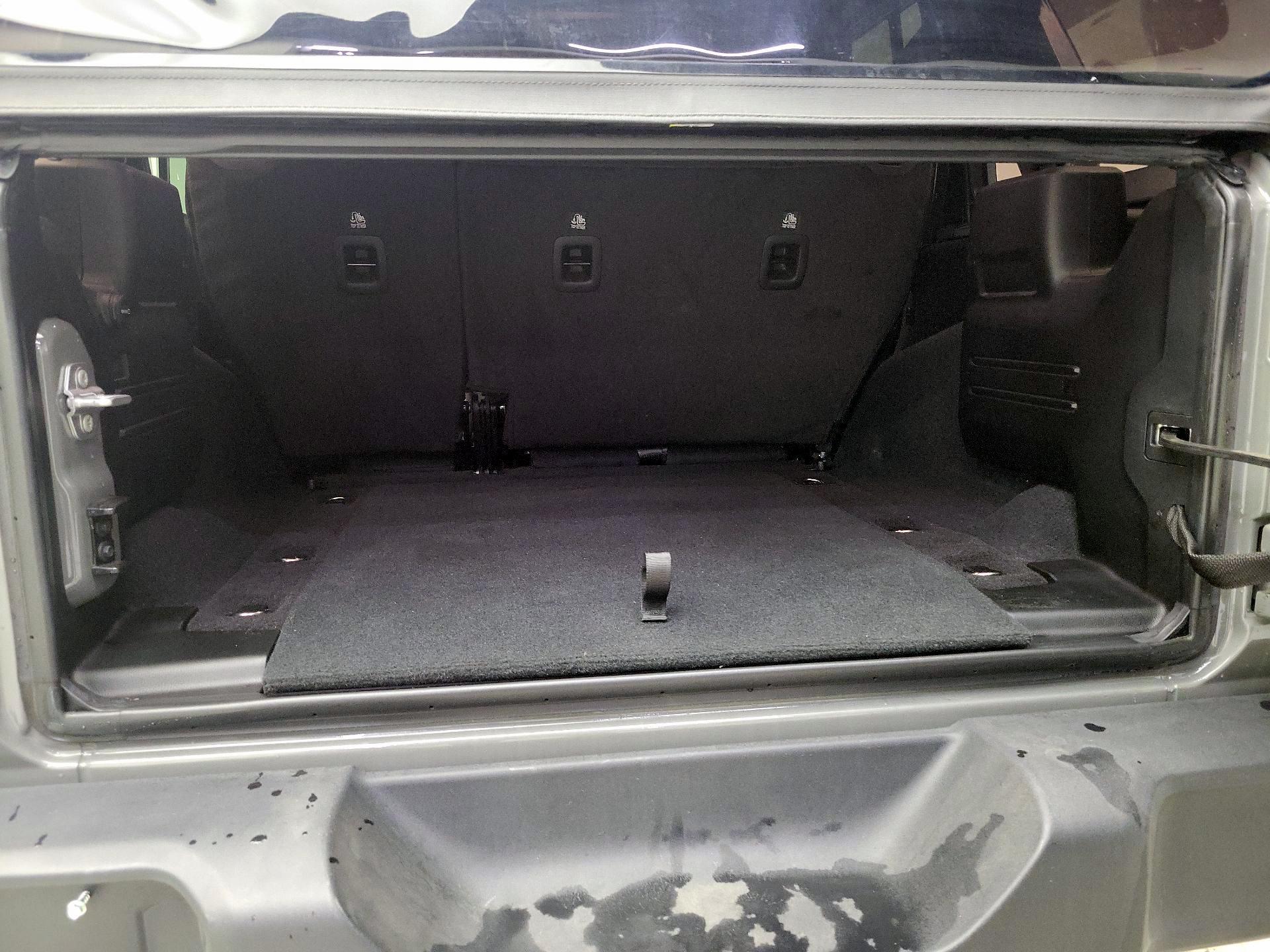 Thumbnail: 2023 Jeep Wrangler - 20