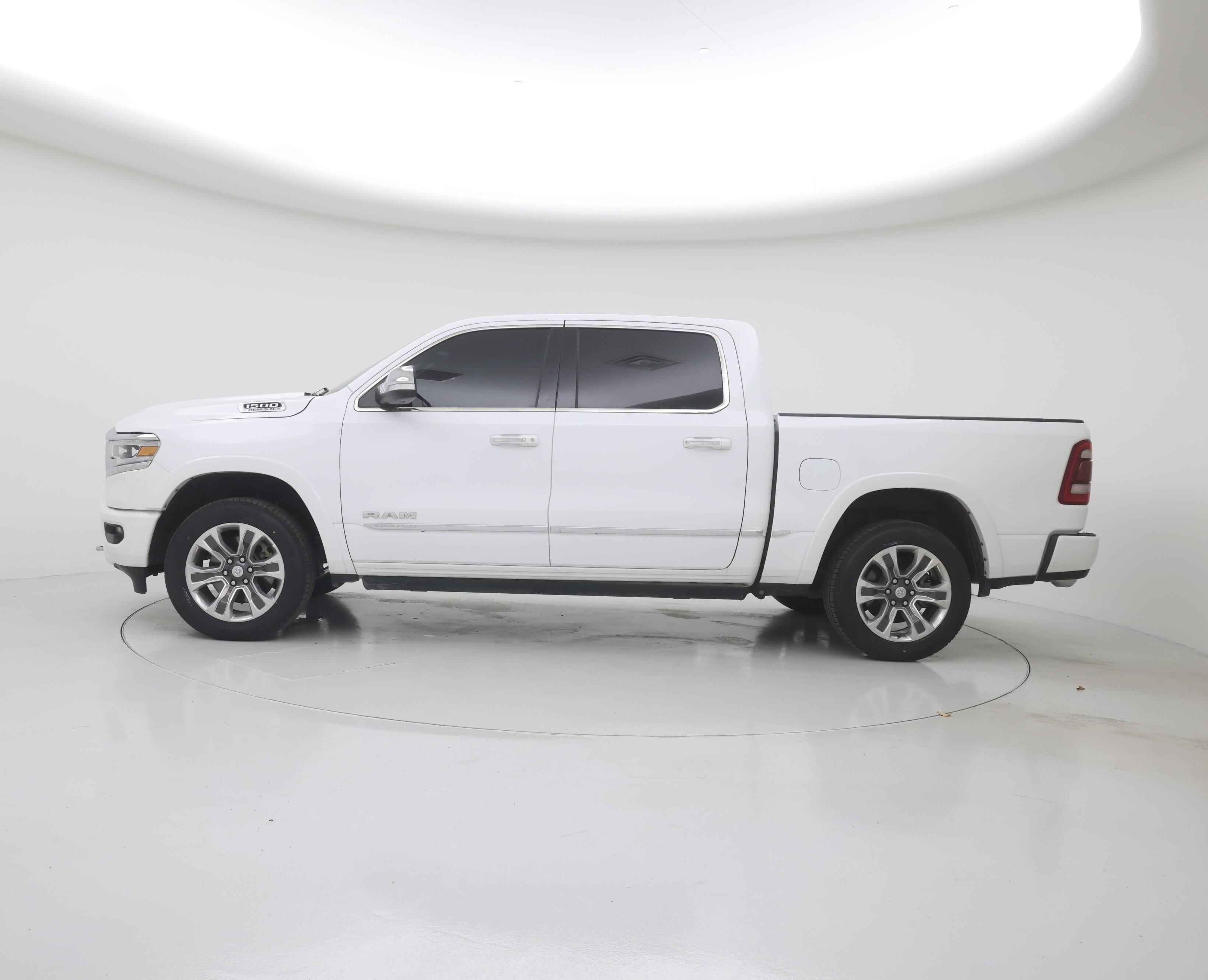 Thumbnail: 2022 RAM 1500 - 3