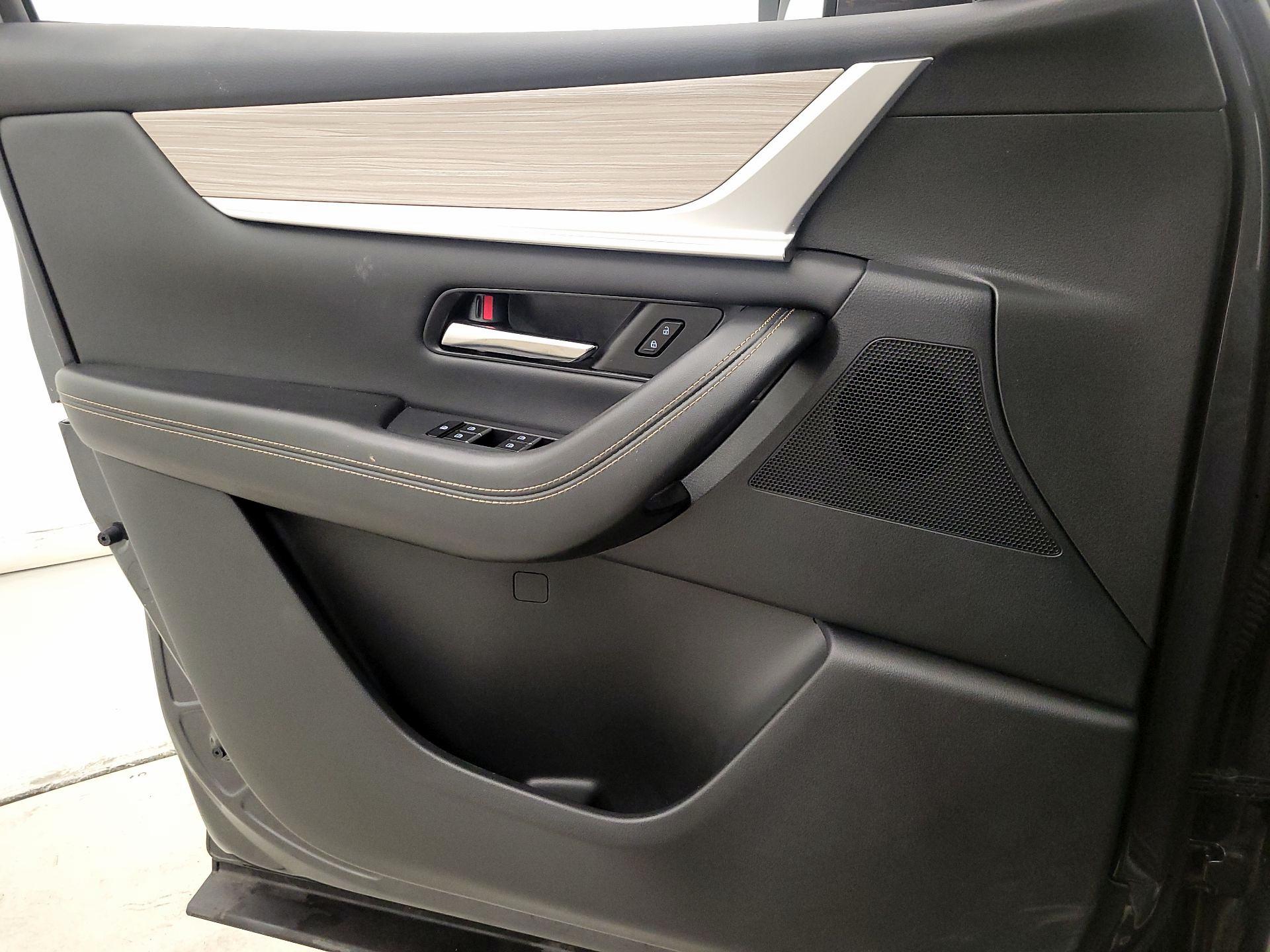 Thumbnail: 2024 Mazda CX-90 - 12