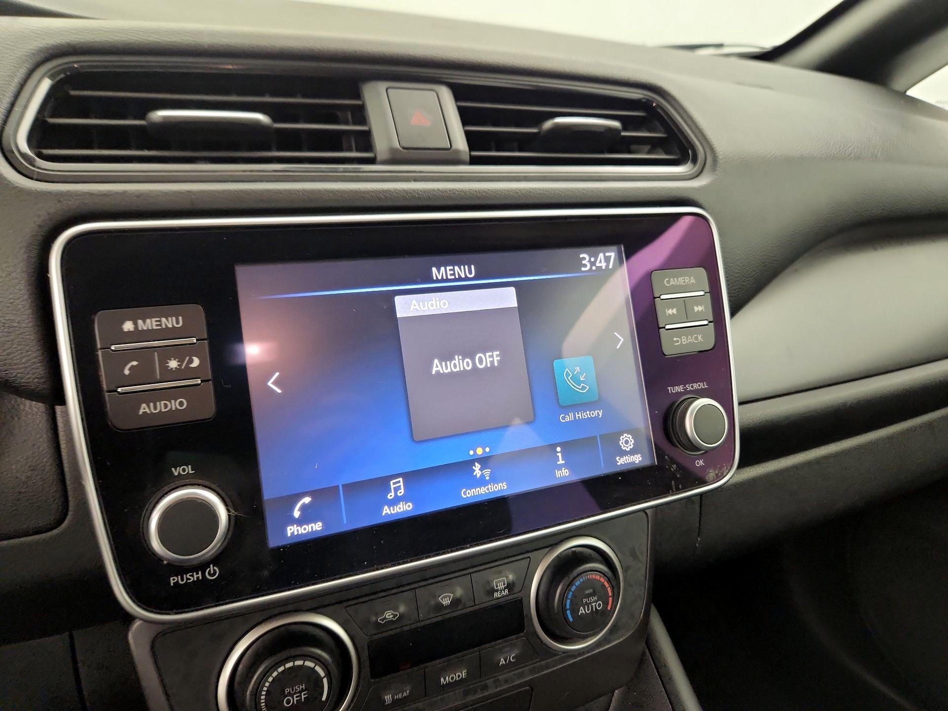 Thumbnail: 2020 Nissan Leaf - 15