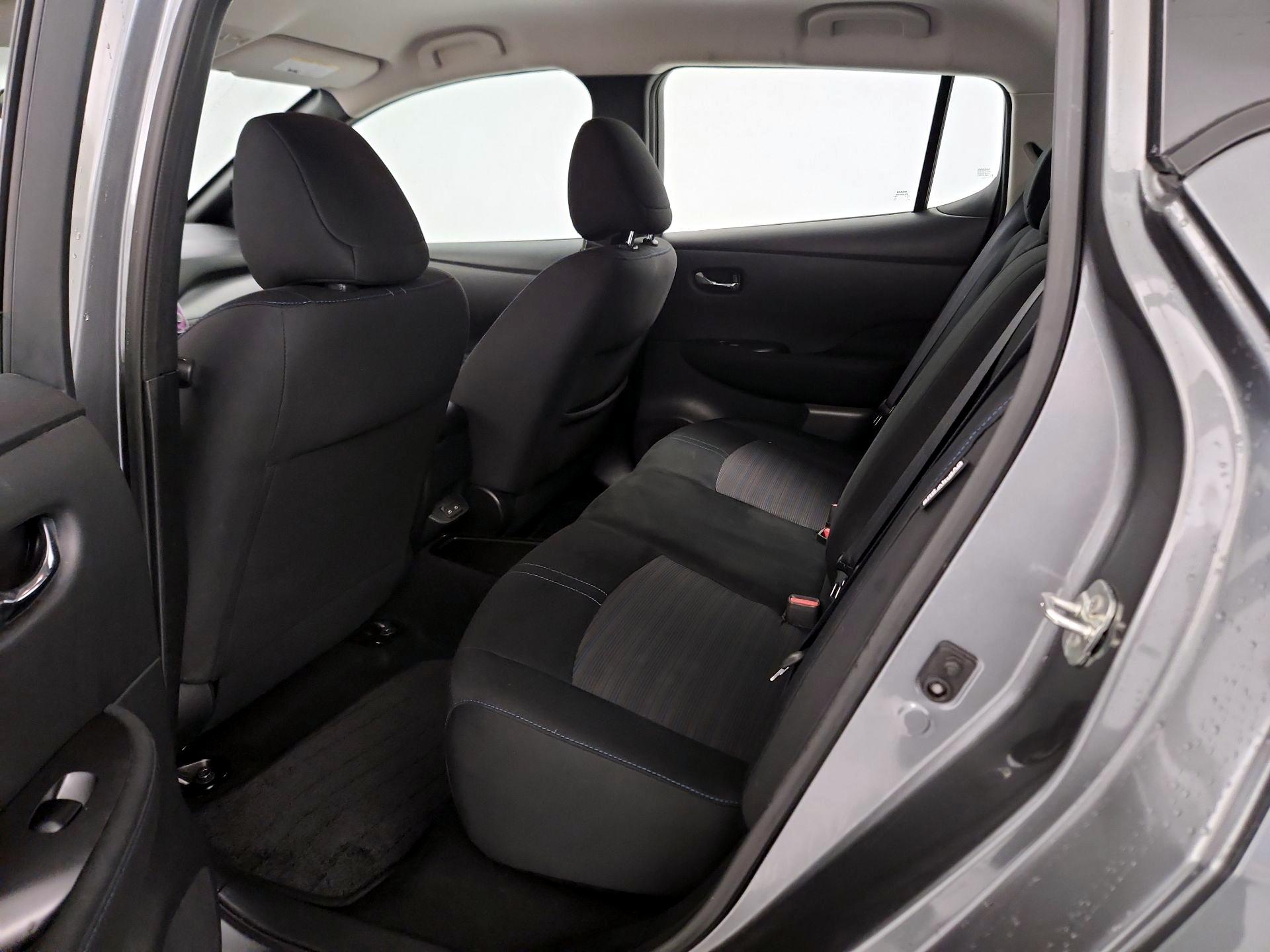 Thumbnail: 2020 Nissan Leaf - 19