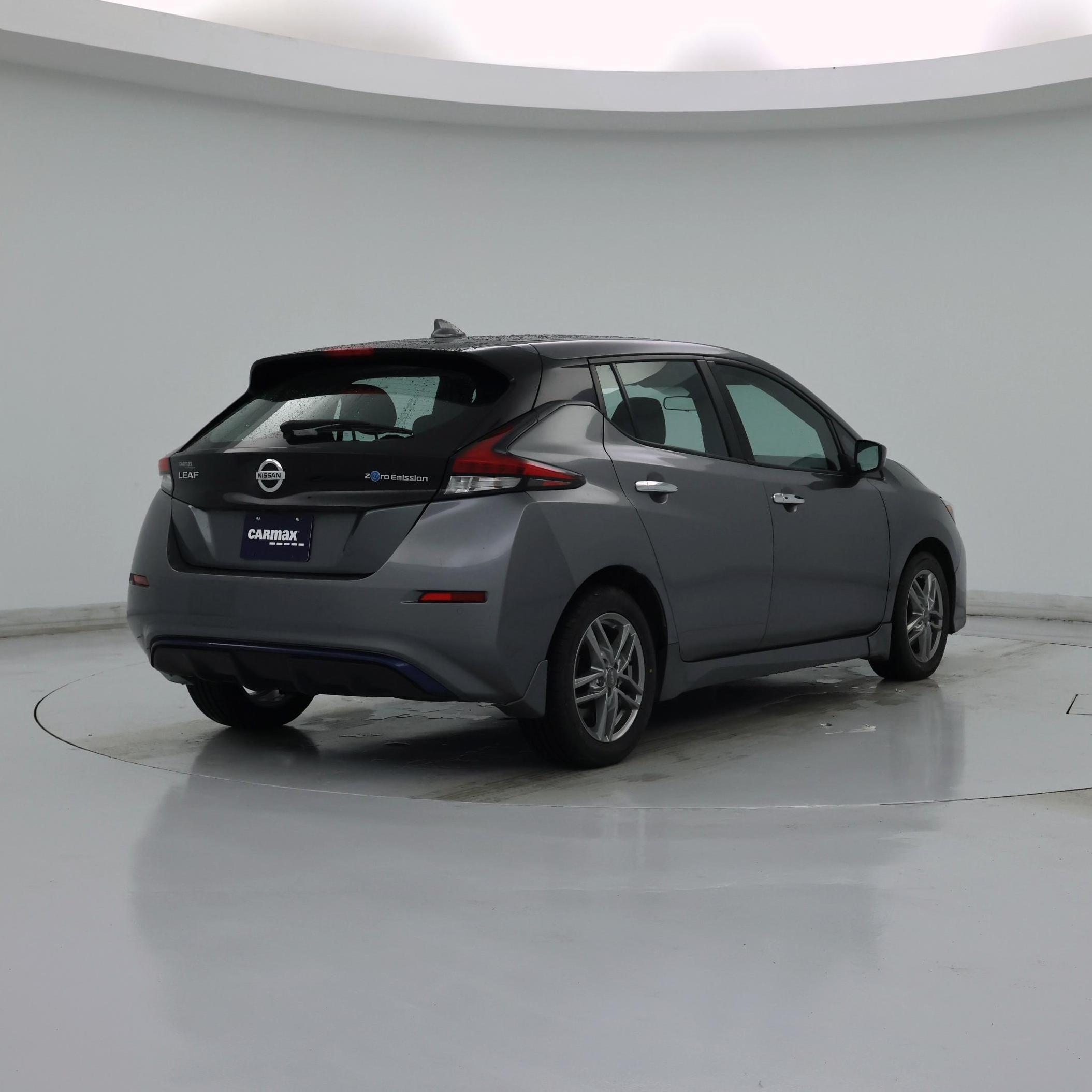 Thumbnail: 2020 Nissan Leaf - 8