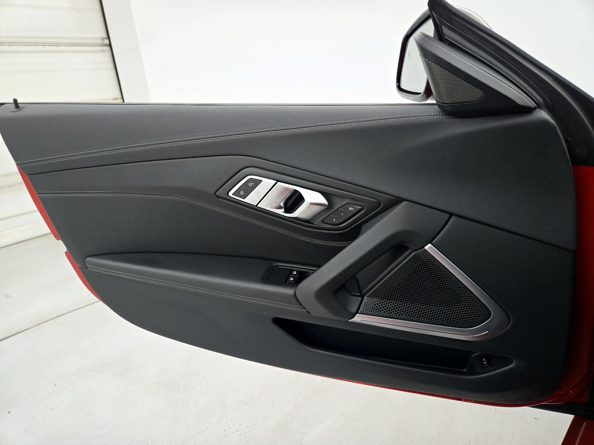 Thumbnail: 2020 BMW Z4 - 12