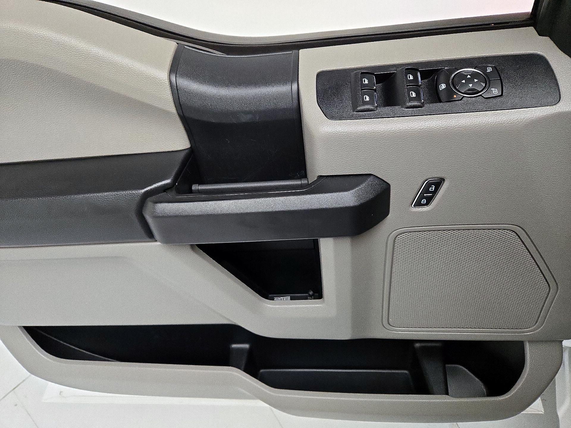 Thumbnail: 2020 Ford F-250 - 12