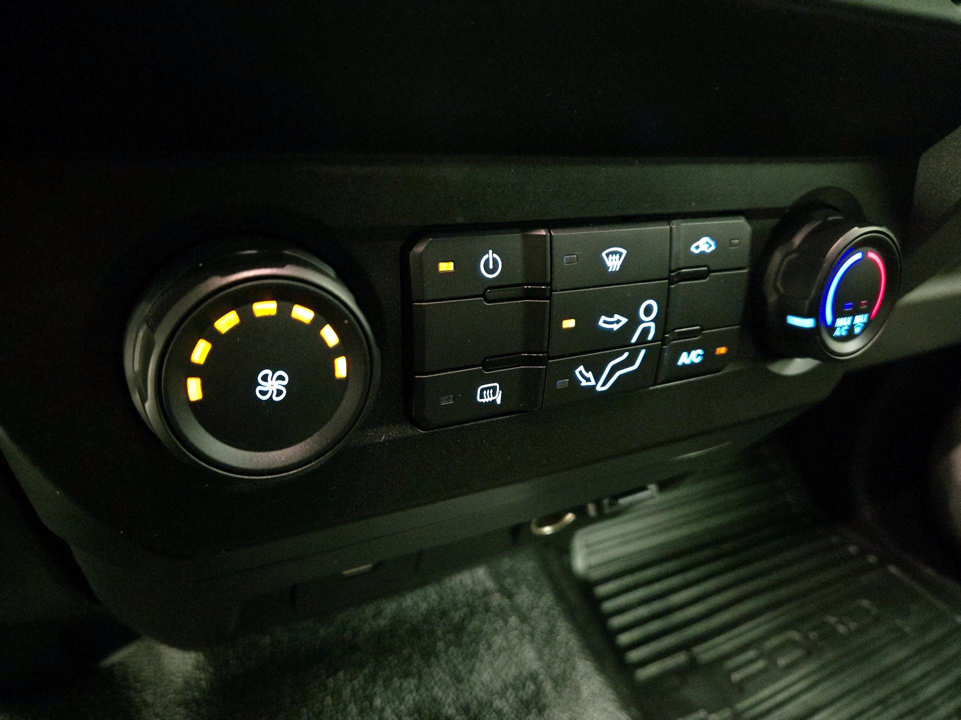 Thumbnail: 2020 Ford F-250 - 16