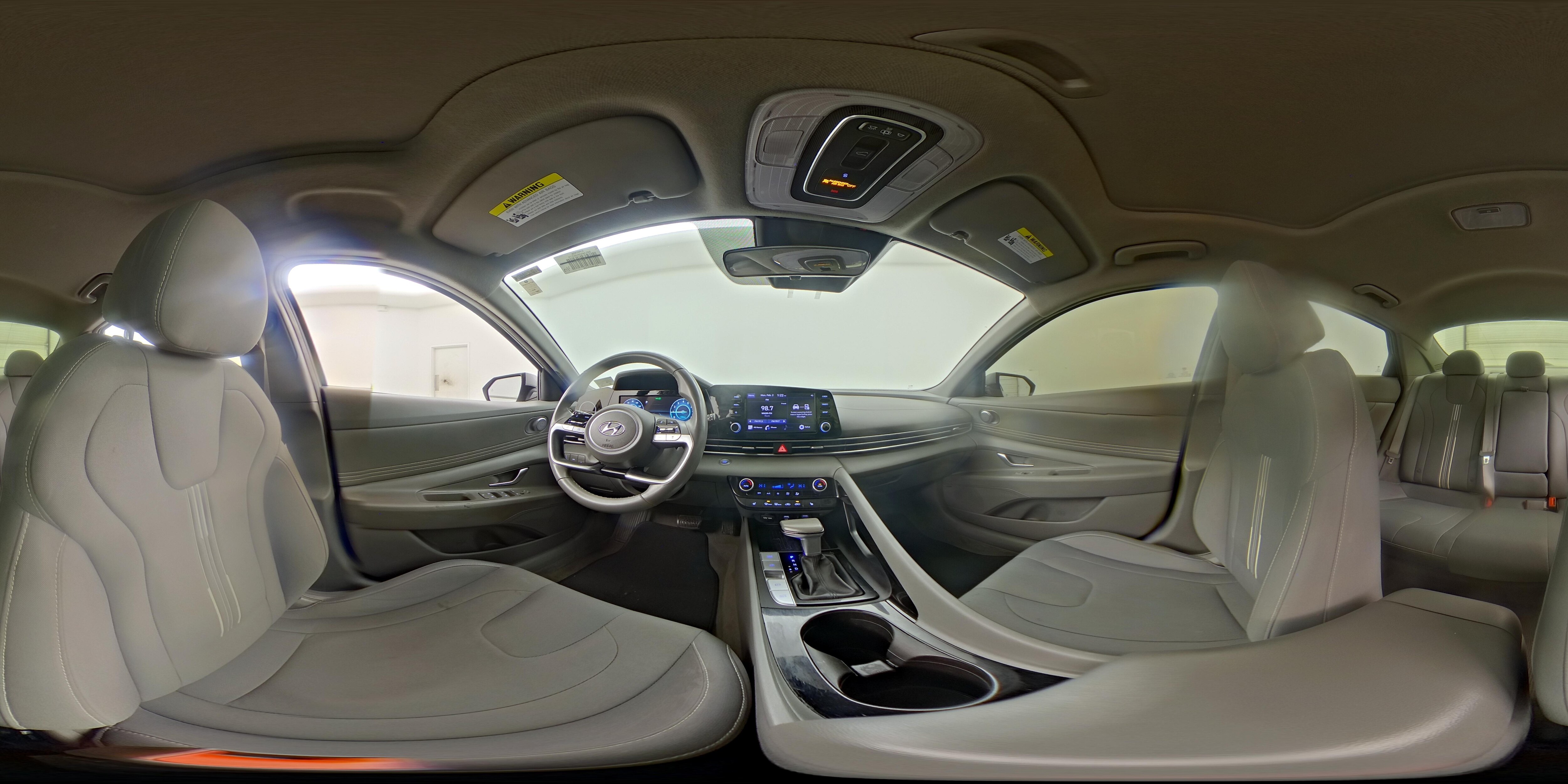 2022 Hyundai Elantra SEL - Photo 25