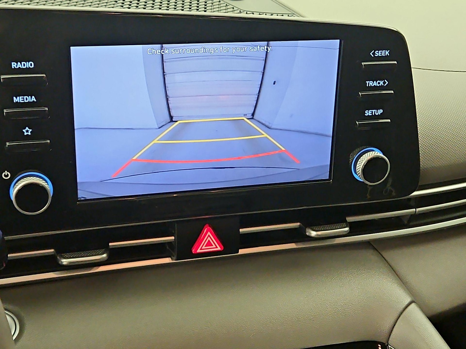 2022 Hyundai Elantra SEL - Photo 15