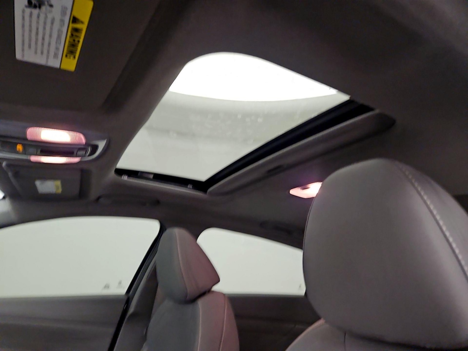 2022 Hyundai Elantra SEL - Photo 20