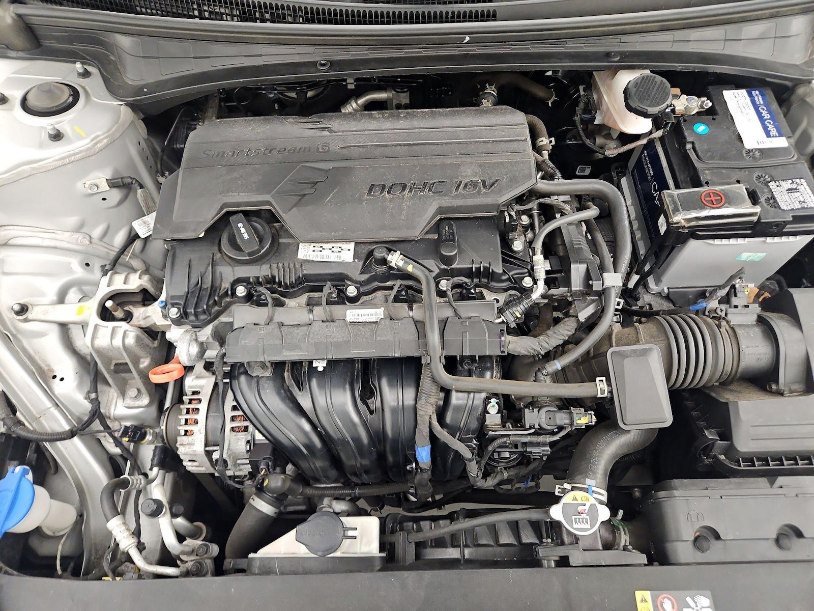 2022 Hyundai Elantra SEL - Photo 23