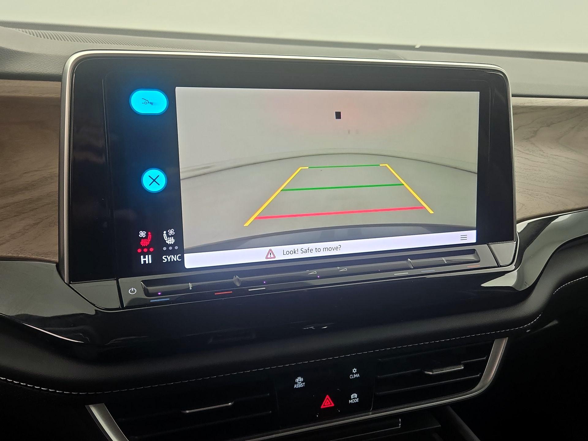 Thumbnail: 2025 Volkswagen Atlas - 14