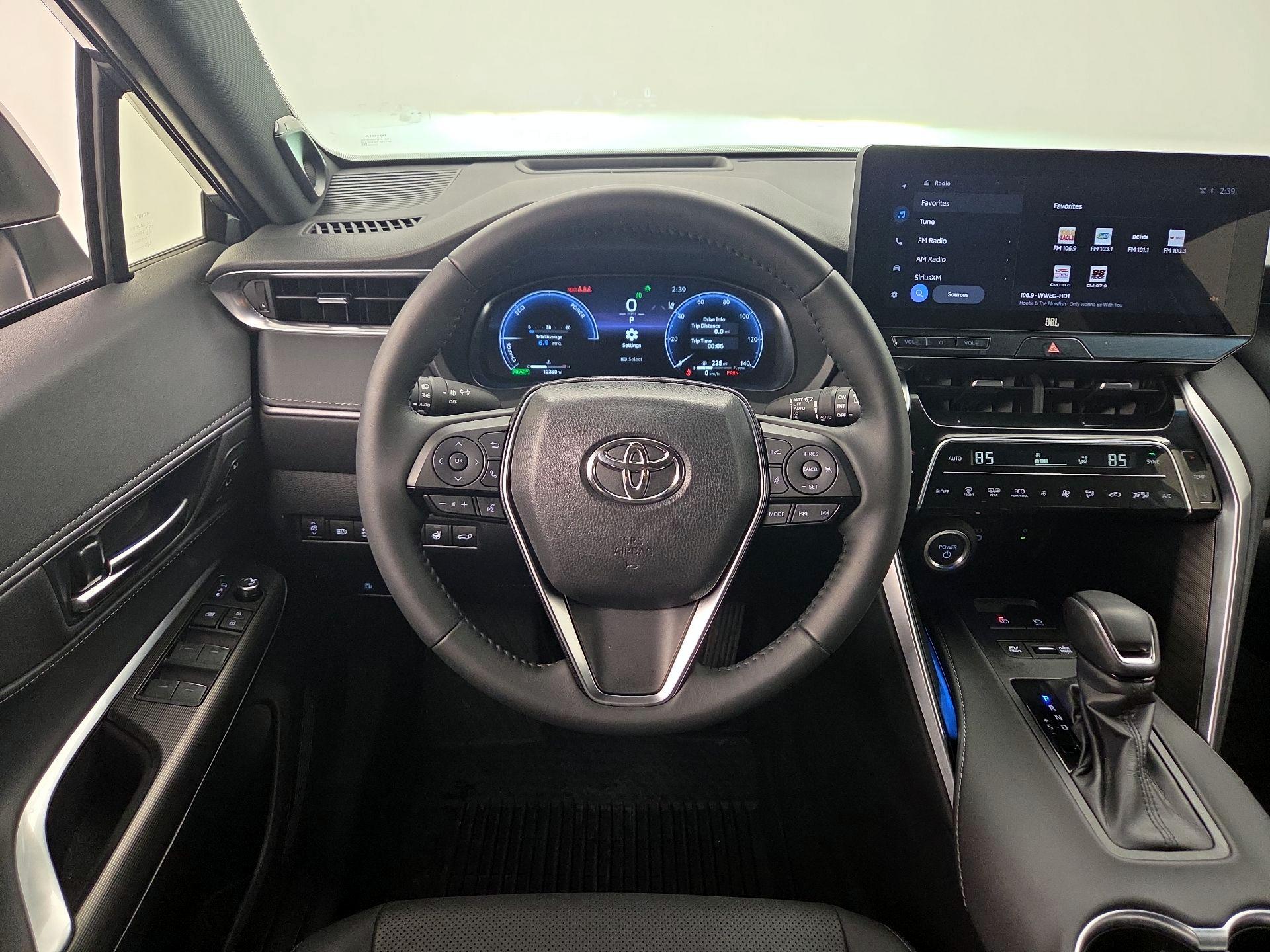 Thumbnail: 2024 Toyota Venza - 10