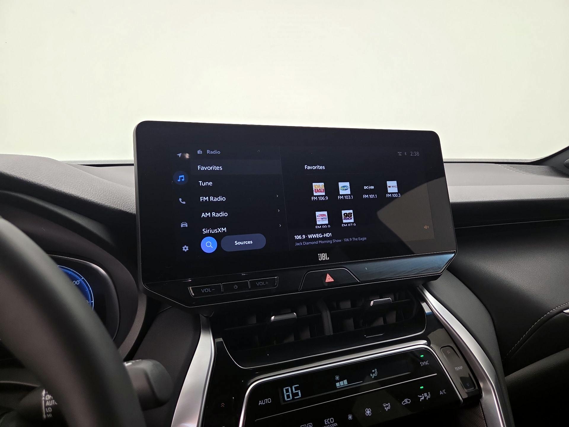 Thumbnail: 2024 Toyota Venza - 15