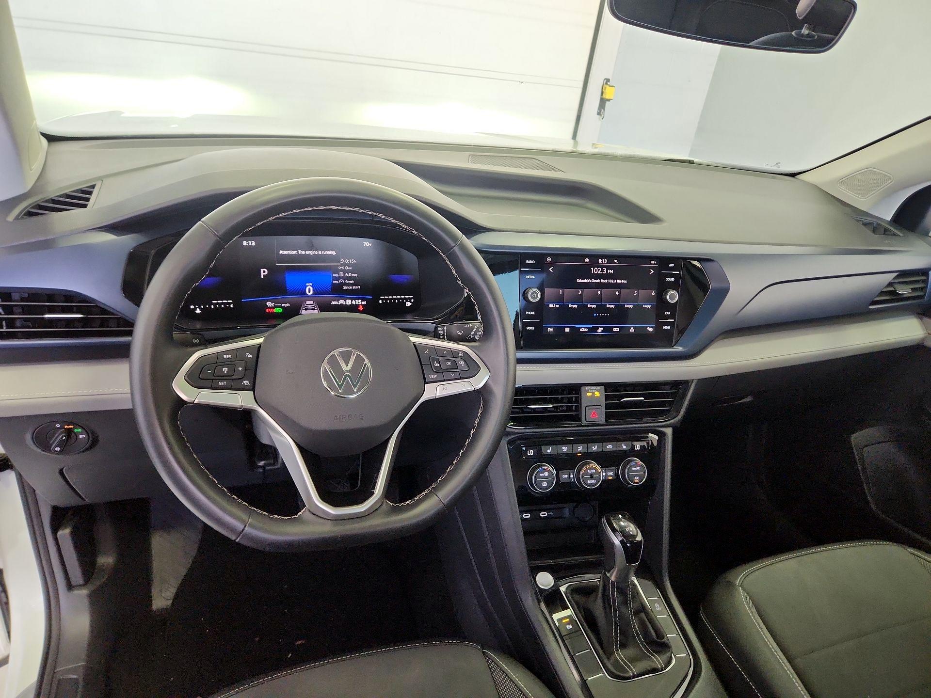 Thumbnail: 2024 Volkswagen Taos - 9