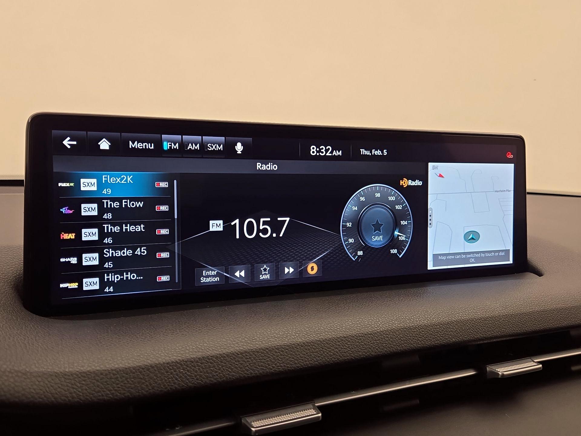 Thumbnail: 2025 Genesis GV70 - 16