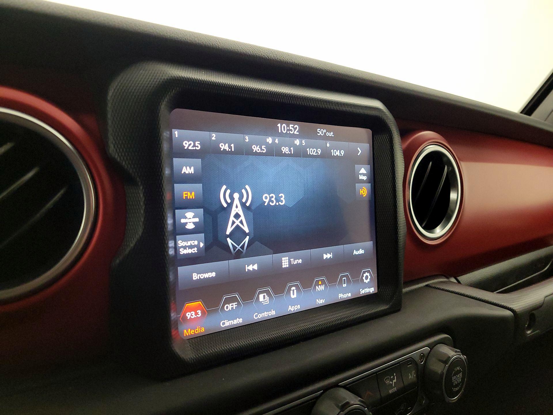 Thumbnail: 2023 Jeep Gladiator - 16