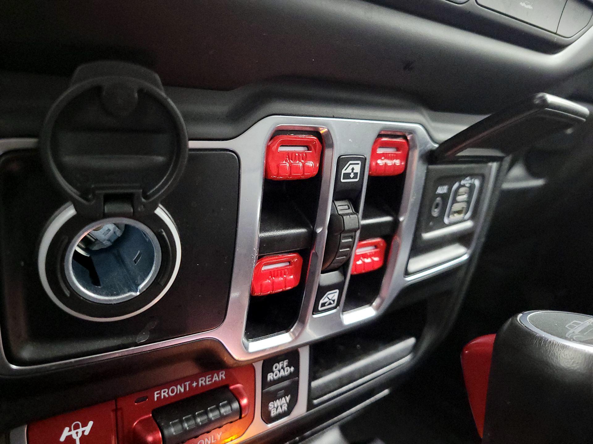 Thumbnail: 2023 Jeep Gladiator - 19