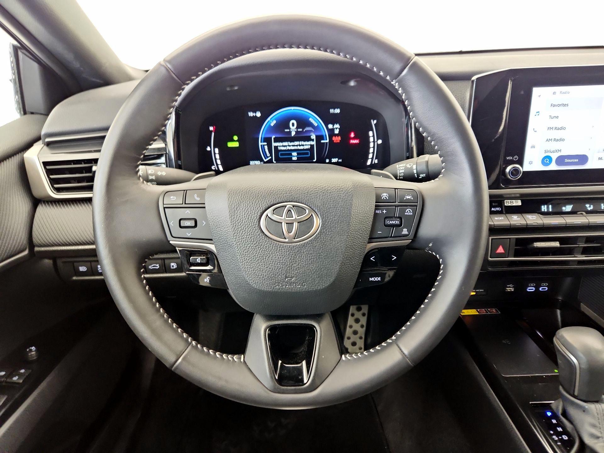 Thumbnail: 2025 Toyota Camry - 10