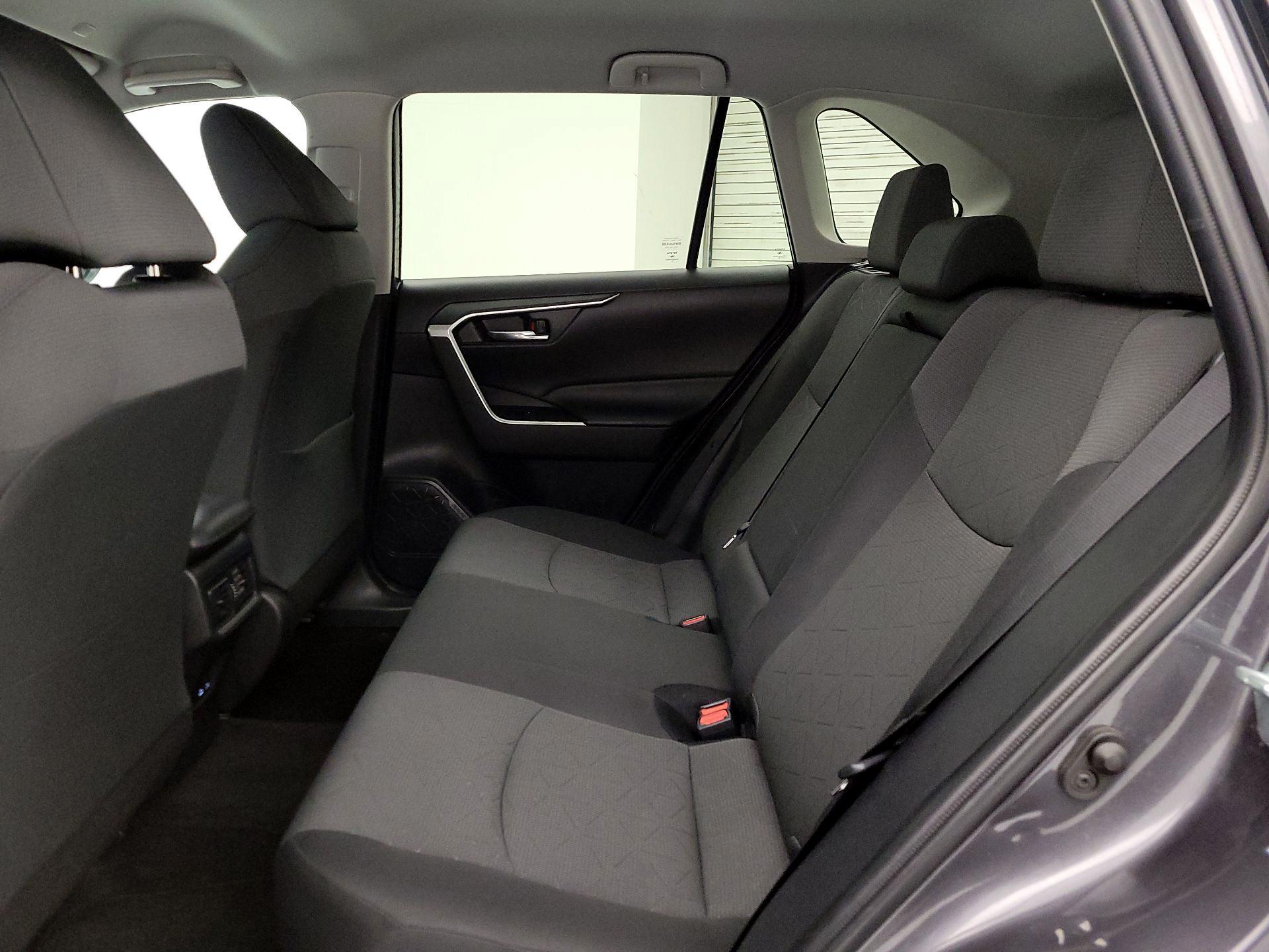 Thumbnail: 2024 Toyota RAV4 - 20