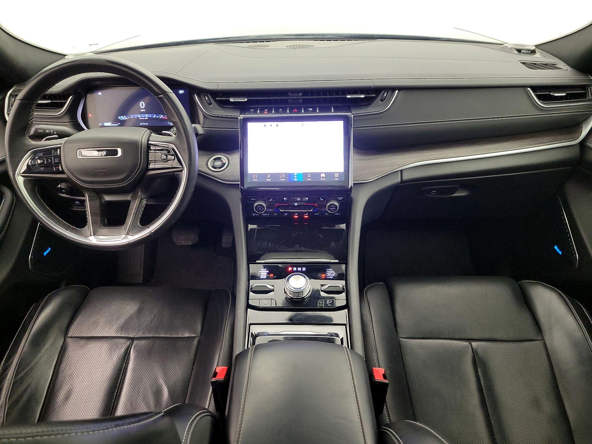 Thumbnail: 2022 Jeep Grand Cherokee - 9