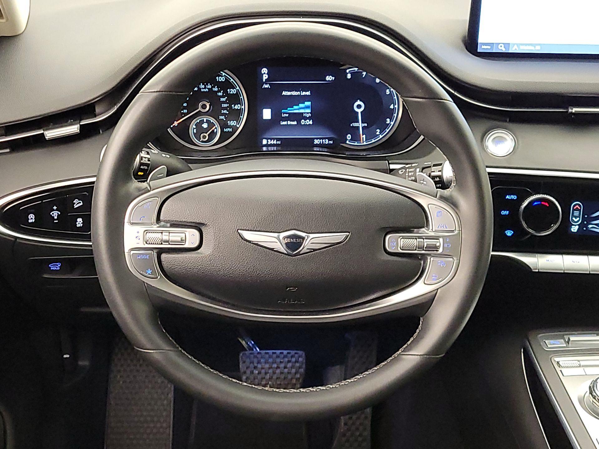 Thumbnail: 2025 Genesis GV70 - 10